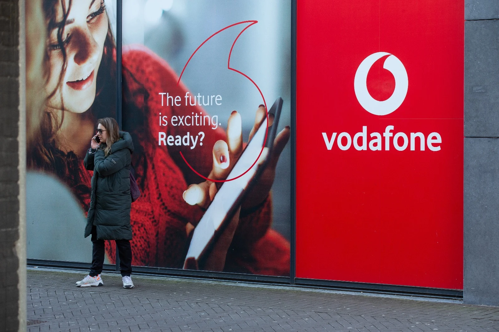 Vodafone kampt met storing en waarschuwt voor problemen bij bellen 112