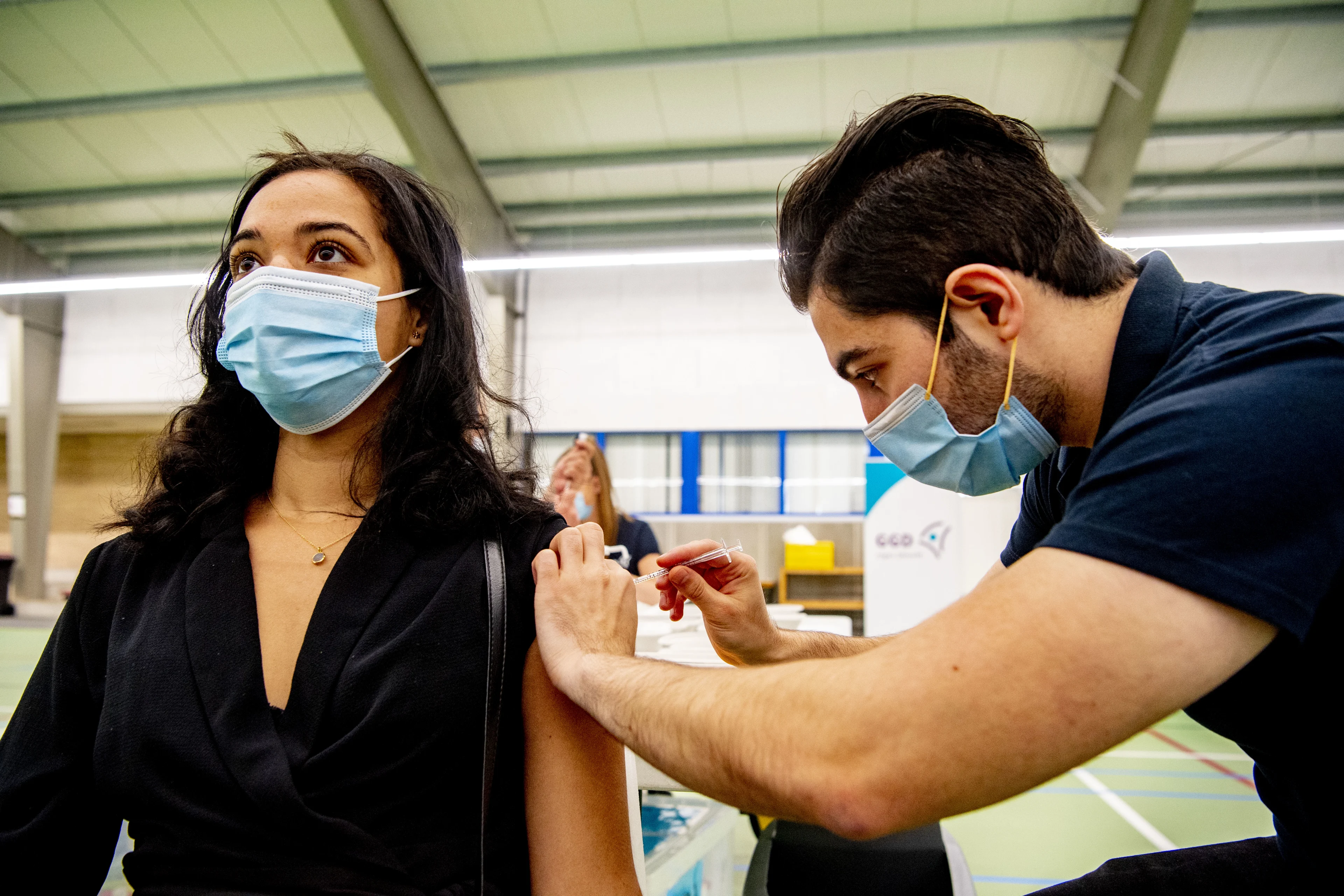 Krijgen we in Nederland straks een derde Pfizer-prik?