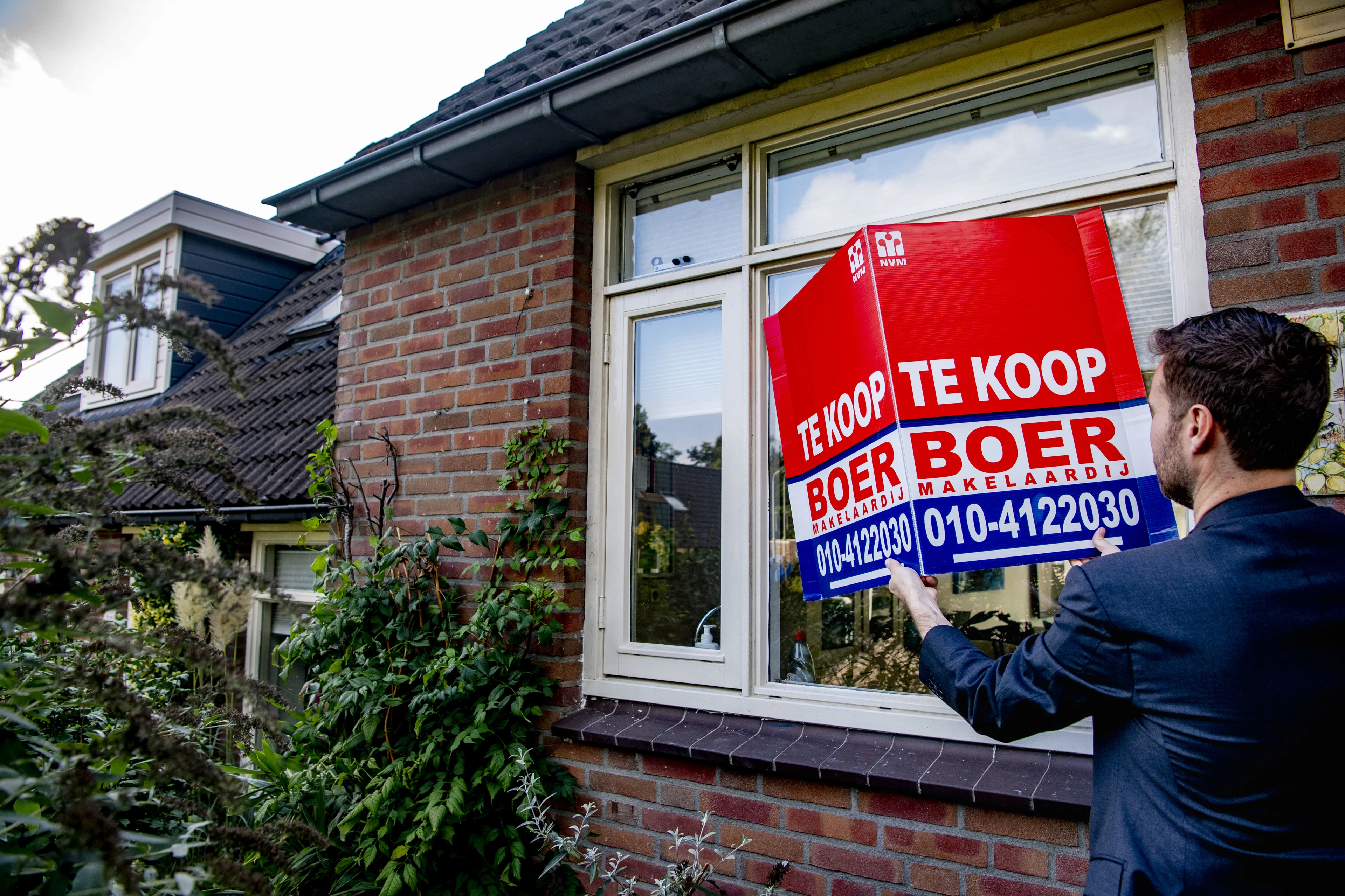 NVM: prijsgekte op woningmarkt houdt aan, aanbod daalt sterk