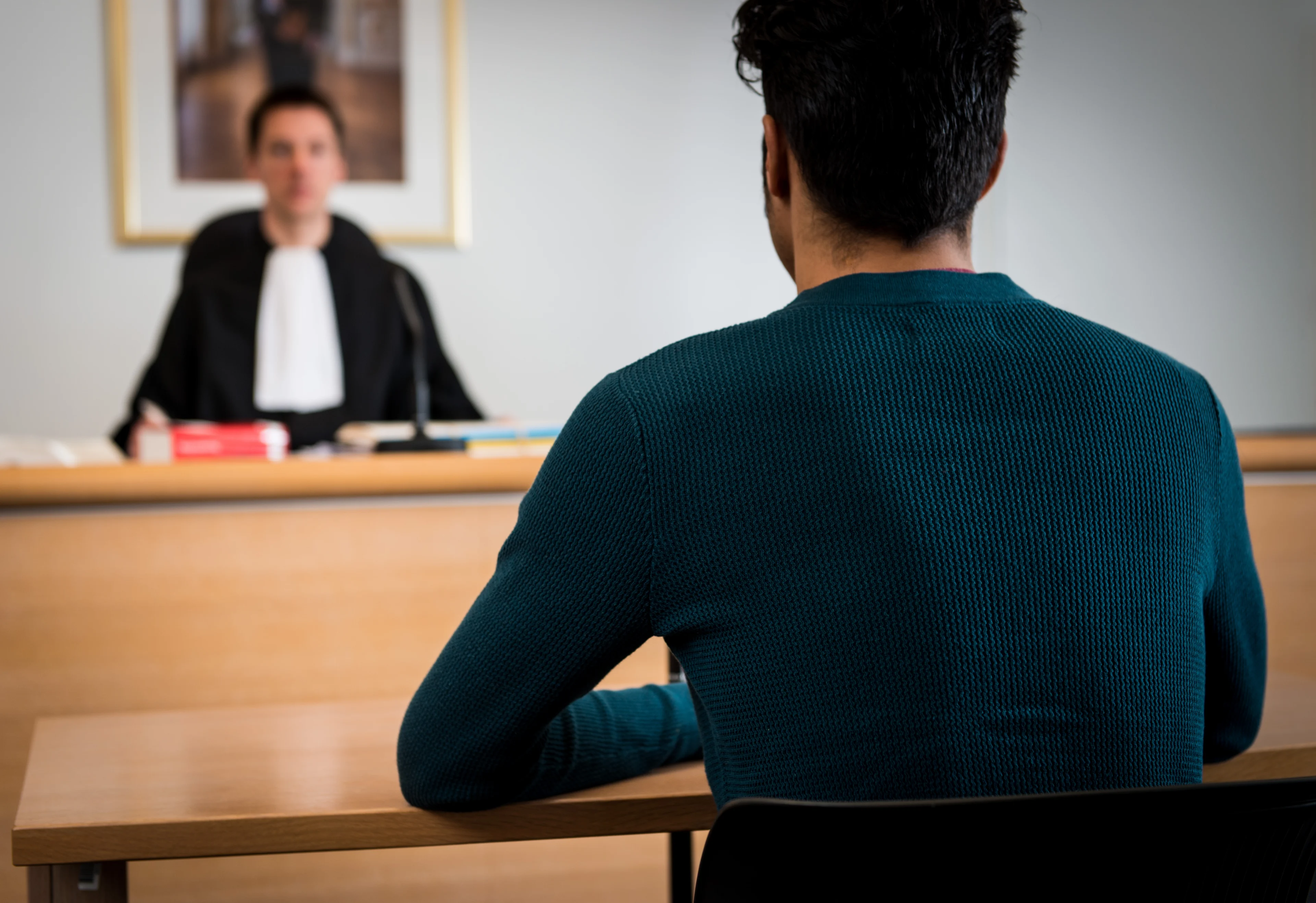 Familie aan grond genageld door strijd om vergunningen