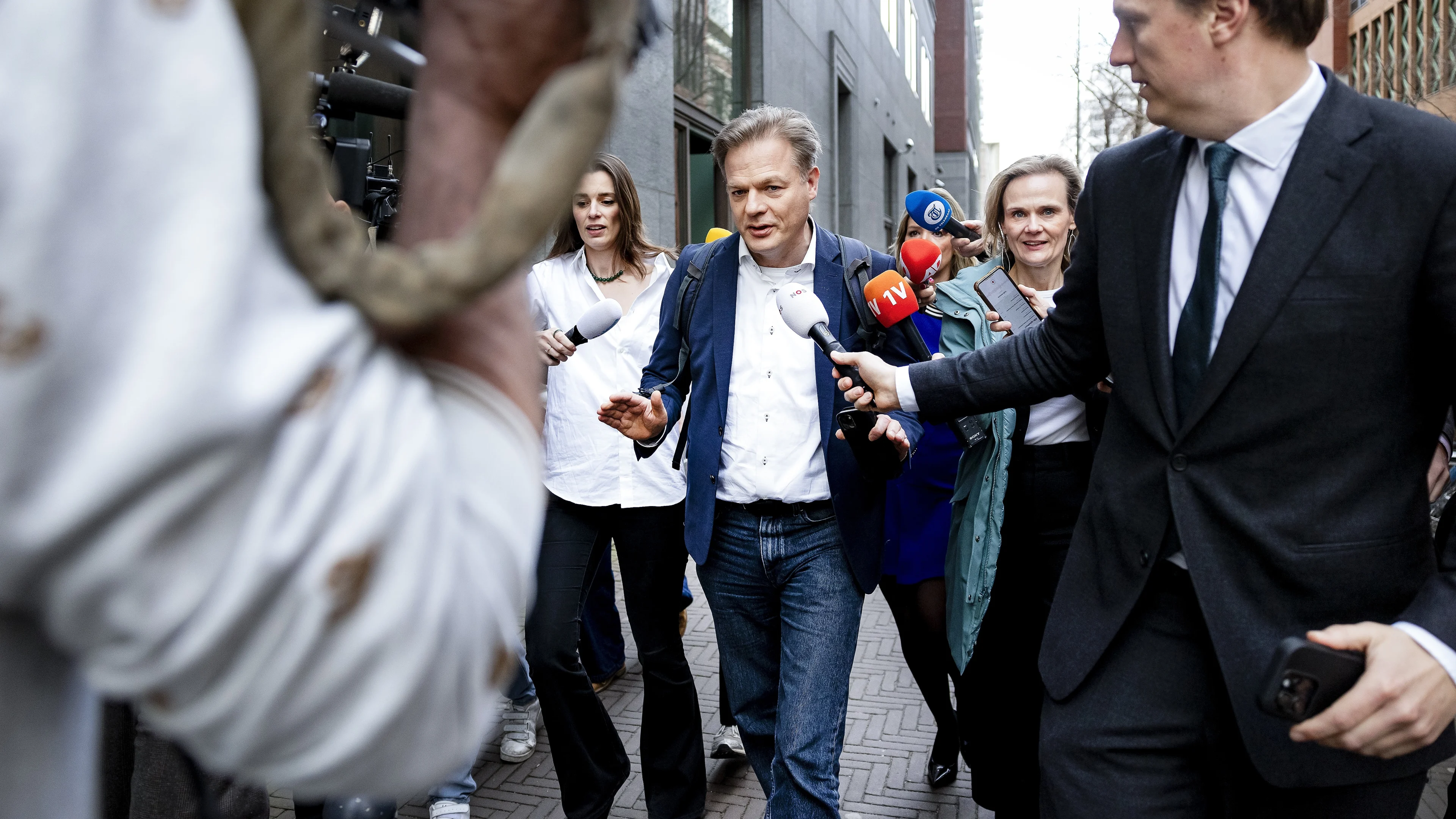 Schoof en coalitiepartijen vinden oplossing voor ruzie over EU-herbewapeningsplan