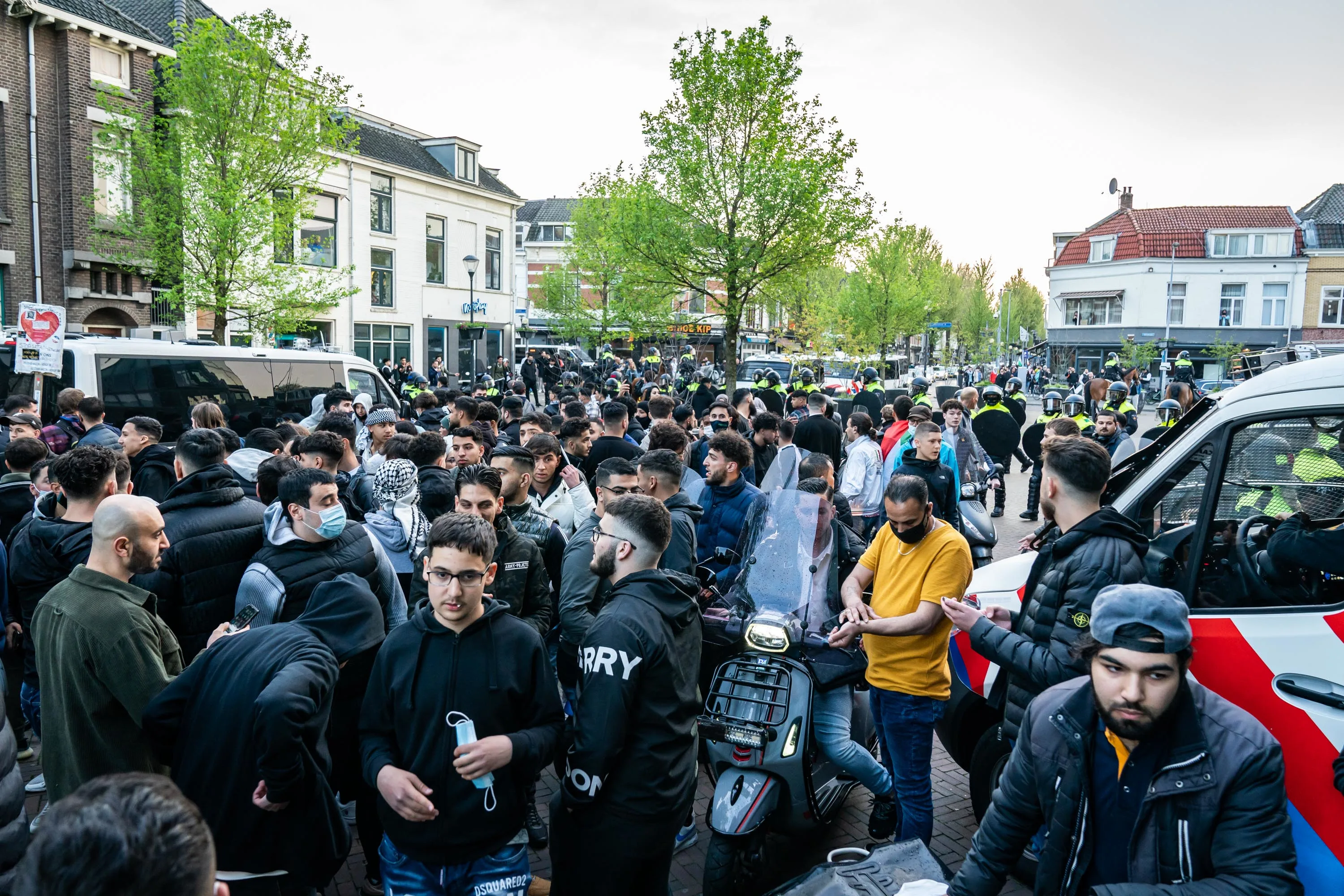 Ruim honderd arrestaties na verboden 'Free Palestine'-demonstratie in Utrecht