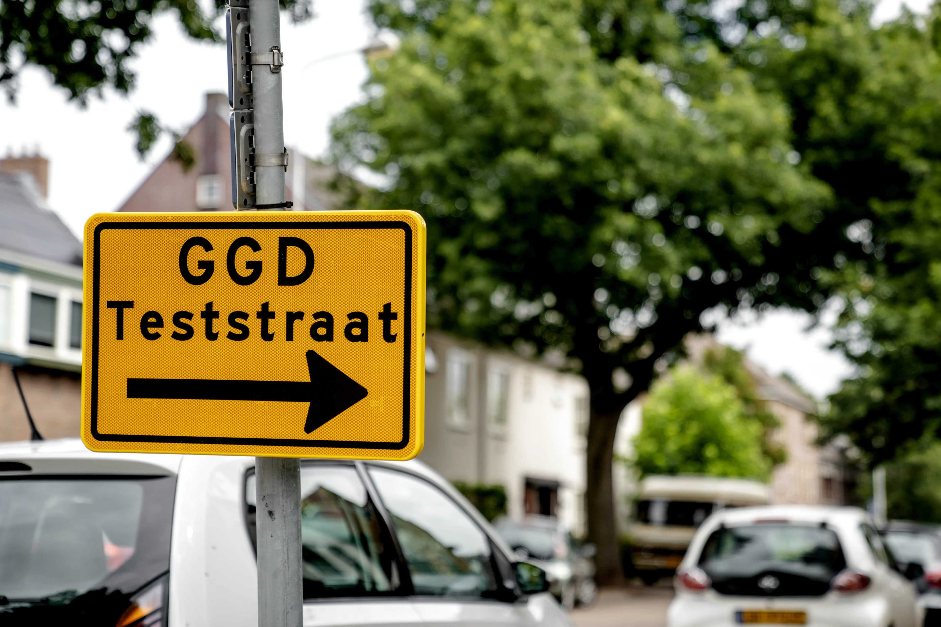 Nicole kan zich nergens in de buurt laten testen op corona: 'Ik moet een uur reizen met een ziek hoofd'