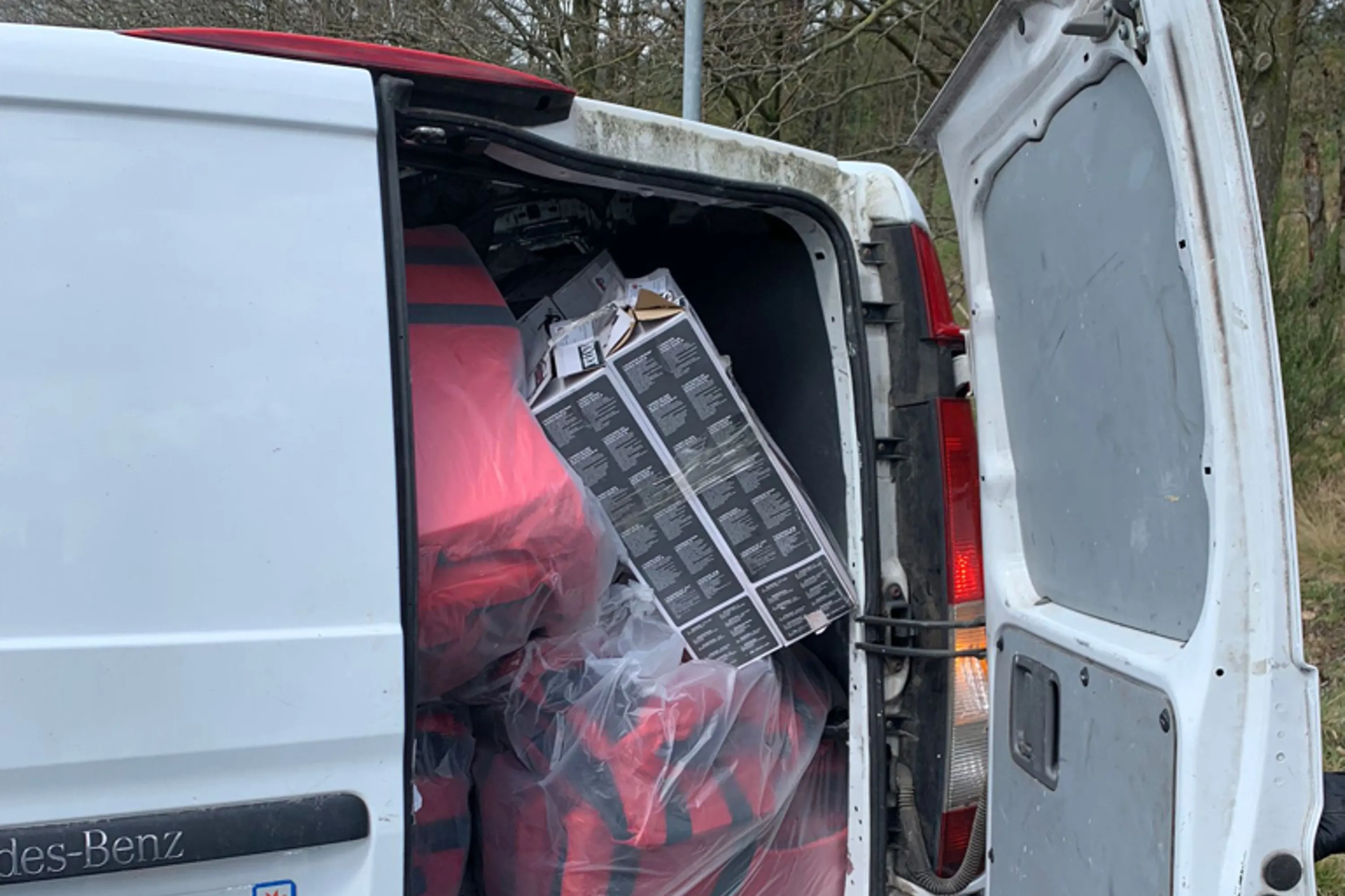 Marechaussee houdt Irakezen aan voor mensensmokkel