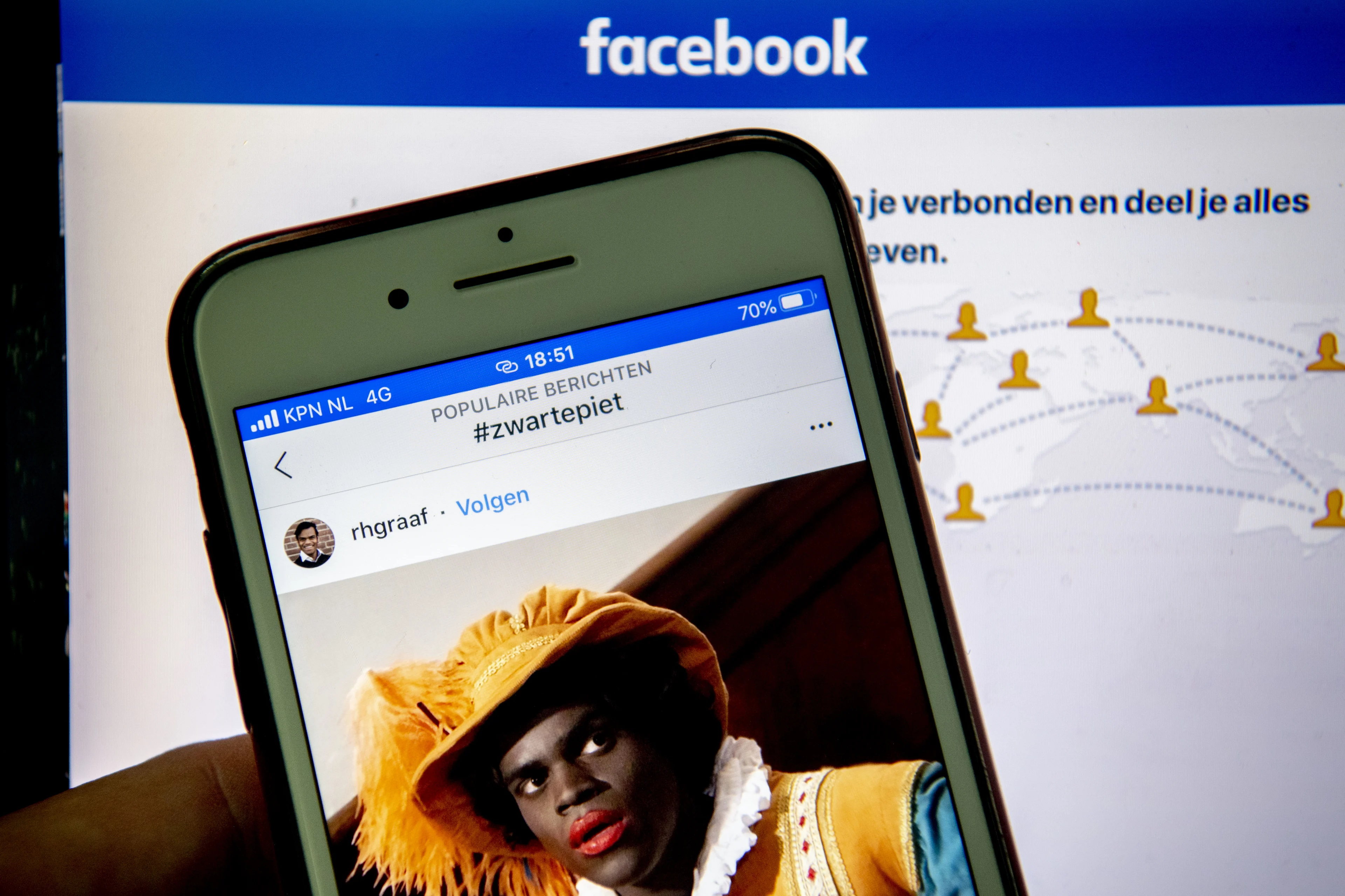 Kick Out Zwarte Piet blij met Facebook-verbod: 'Meer mensen zien dat het een achterhaalde traditie is'