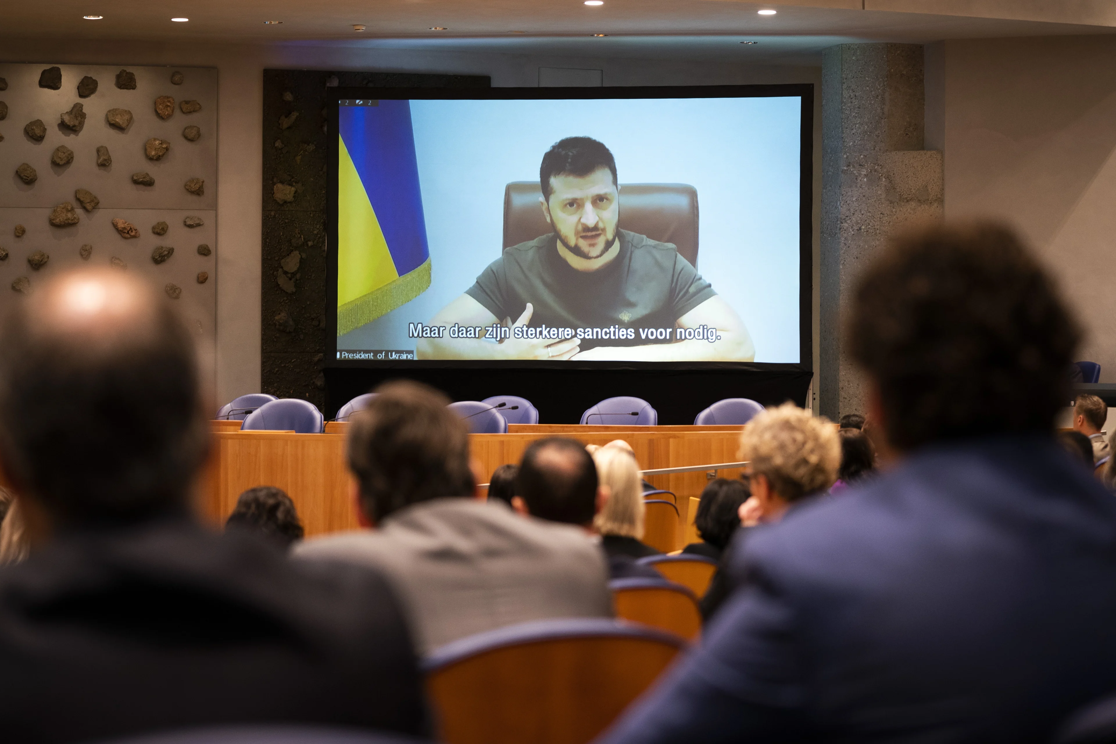 Oekraïense president Zelenski in Kamertoespraak: stop handel met Rusland