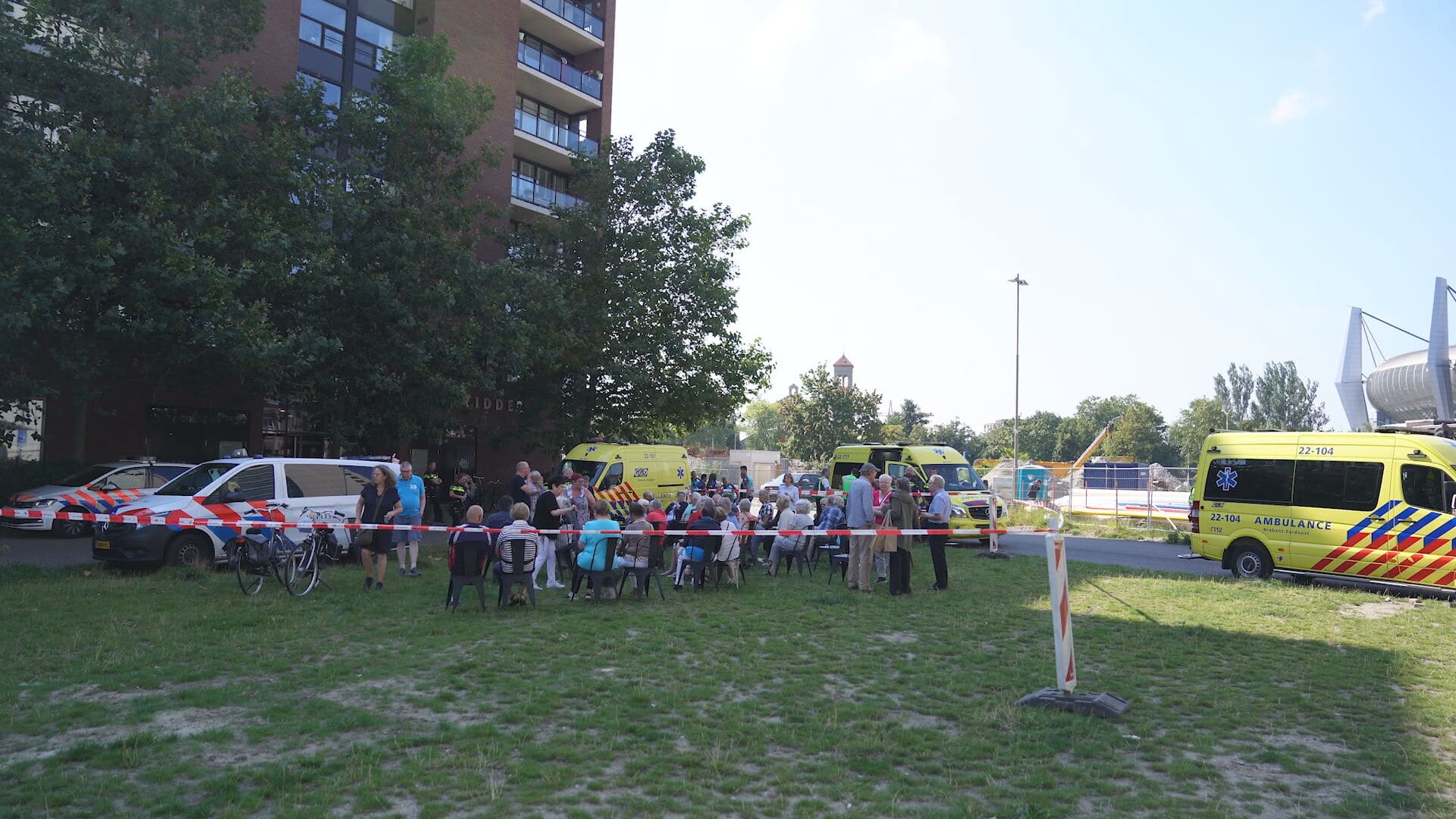 Ruim dertig mensen geëvacueerd bij brand in Eindhovens pand, gewonden naar het ziekenhuis