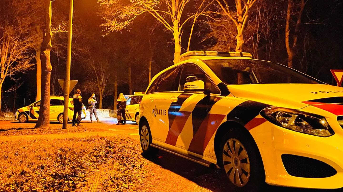 Vluchtende inbreker bestelt taxi waar twee agenten in blijken te zitten