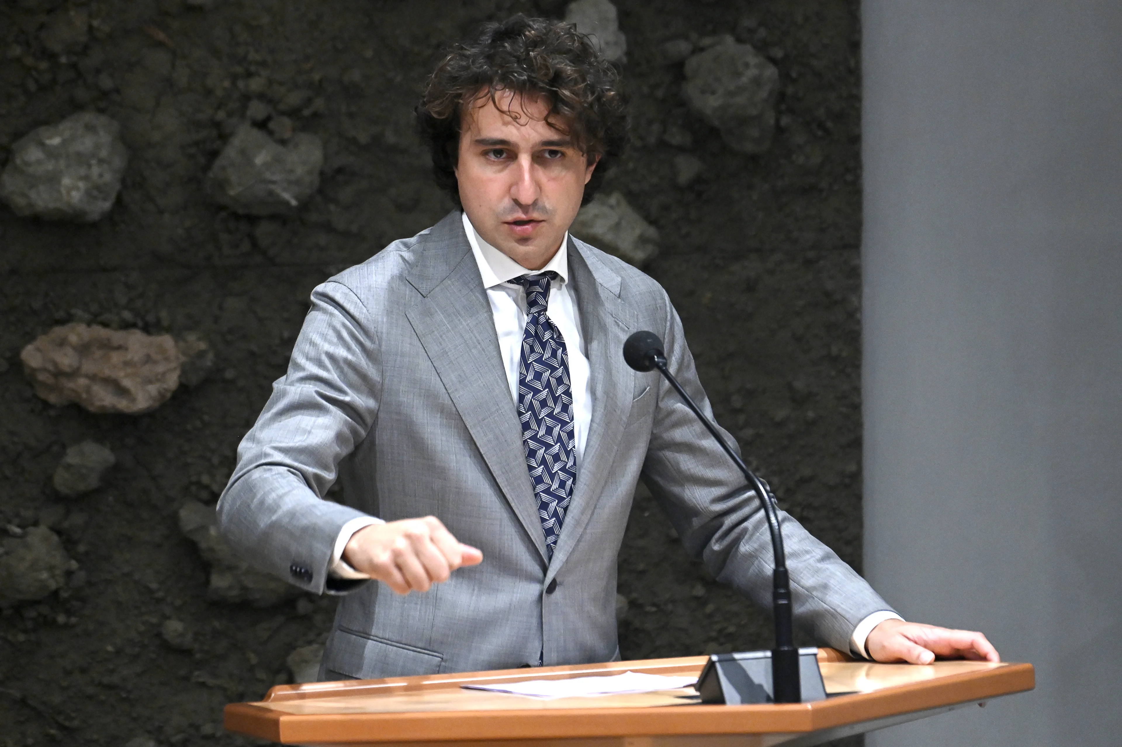 Klaver roept partijen op niet met PVV en FVD te besturen