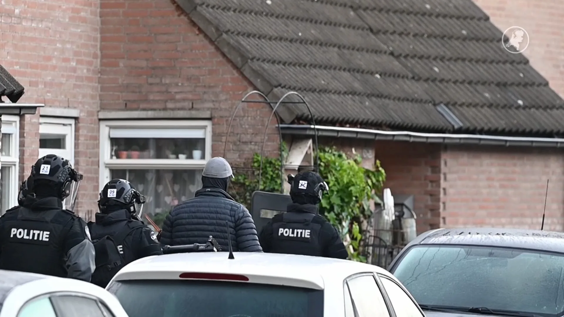 Politie houdt negen verdachten aan bij grote actie in Tilburg en Oisterwijk