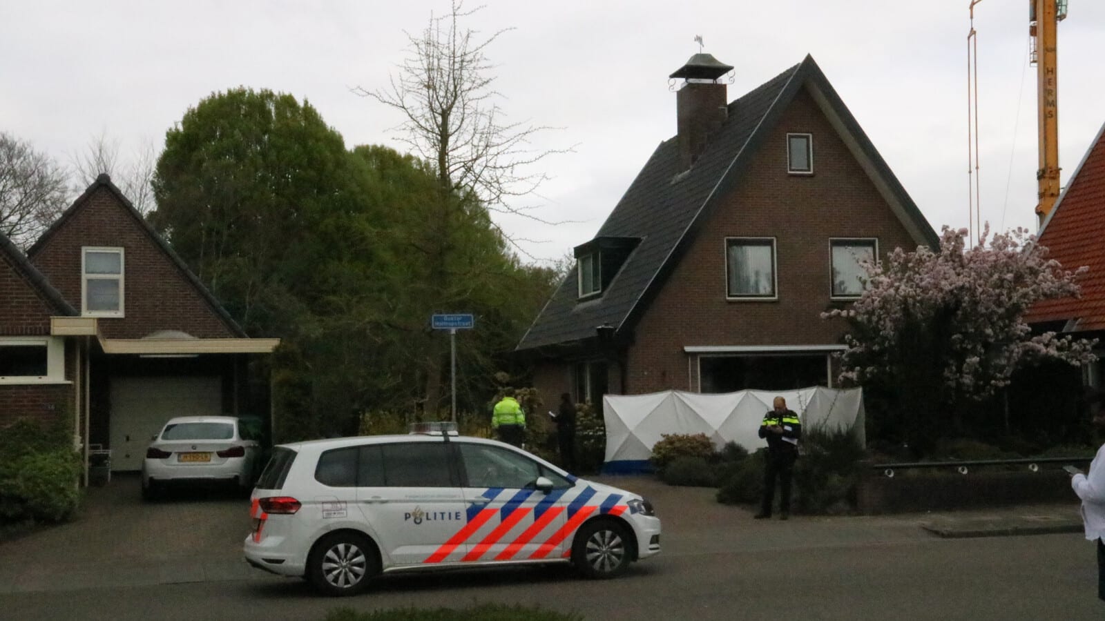 Dode in voortuin Ermelo, geen bewoner van de woning