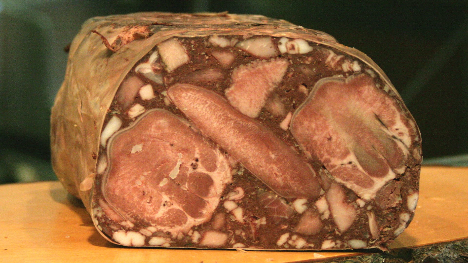 Mogelijk stukjes plastic in worst van PLUS