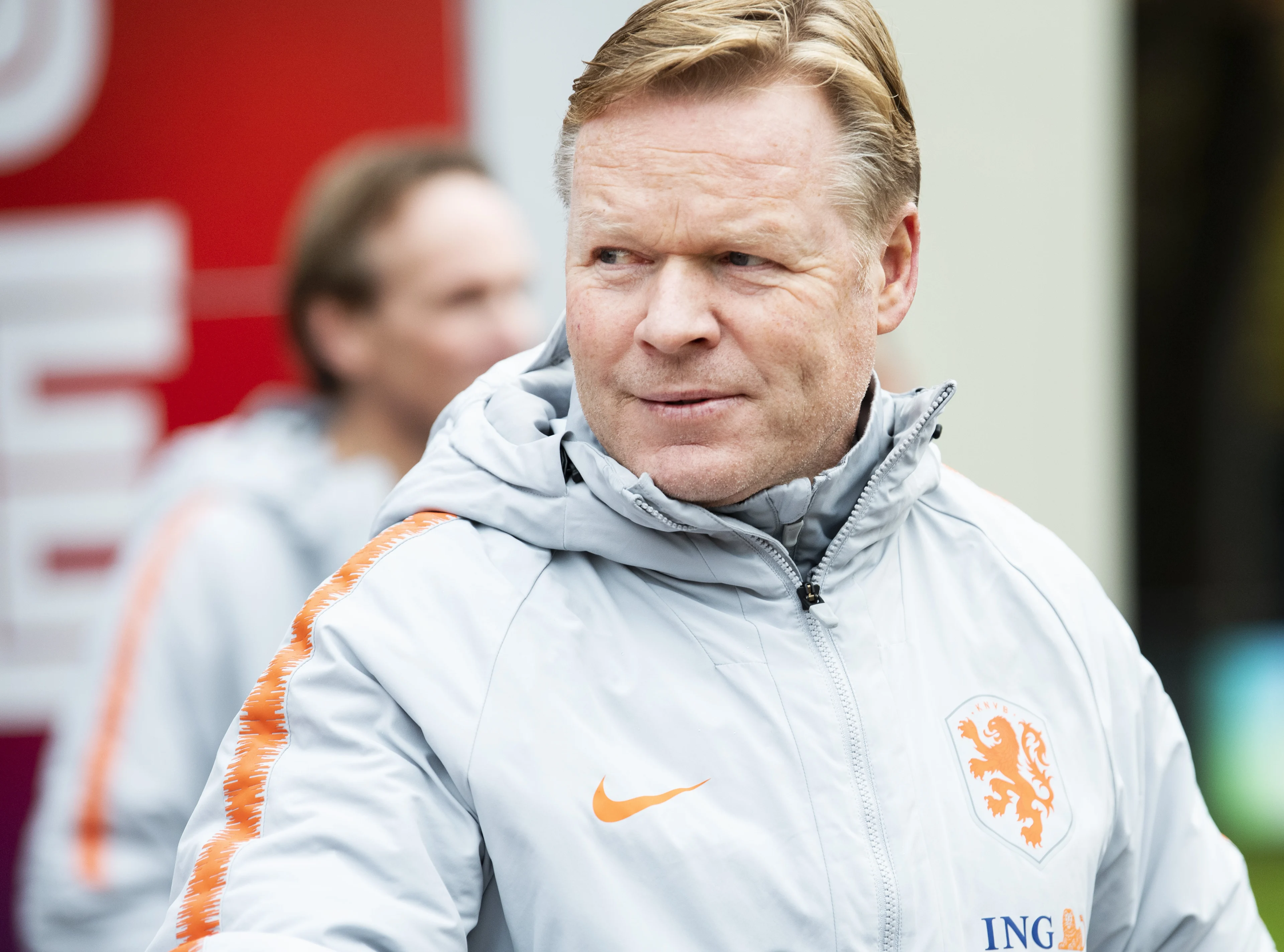 Geruchtencircuit komt op stoom: wie volgt Koeman op als bondscoach?