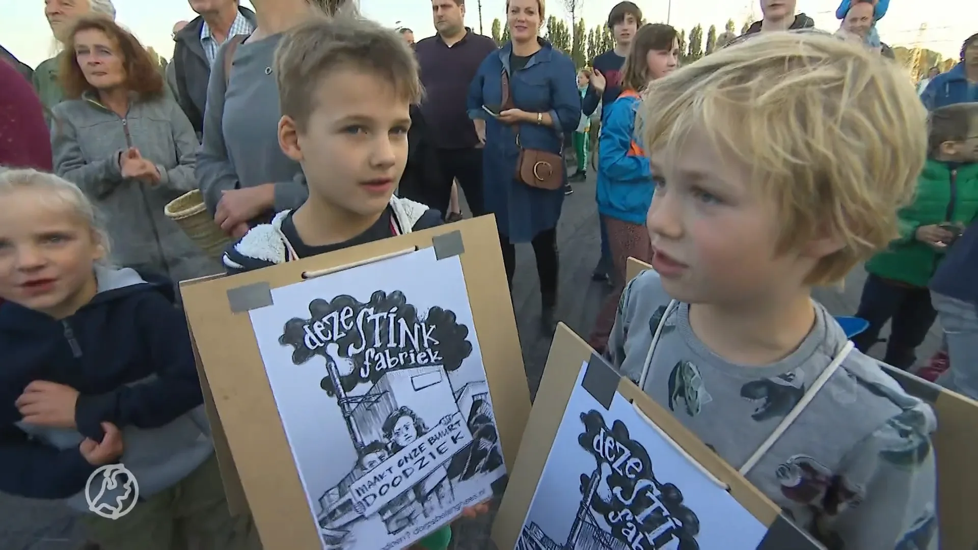 Gevaar kankerverwekkende uitstoot asfaltfabriek 'slecht gecontroleerd', Nijmegen is er klaar mee