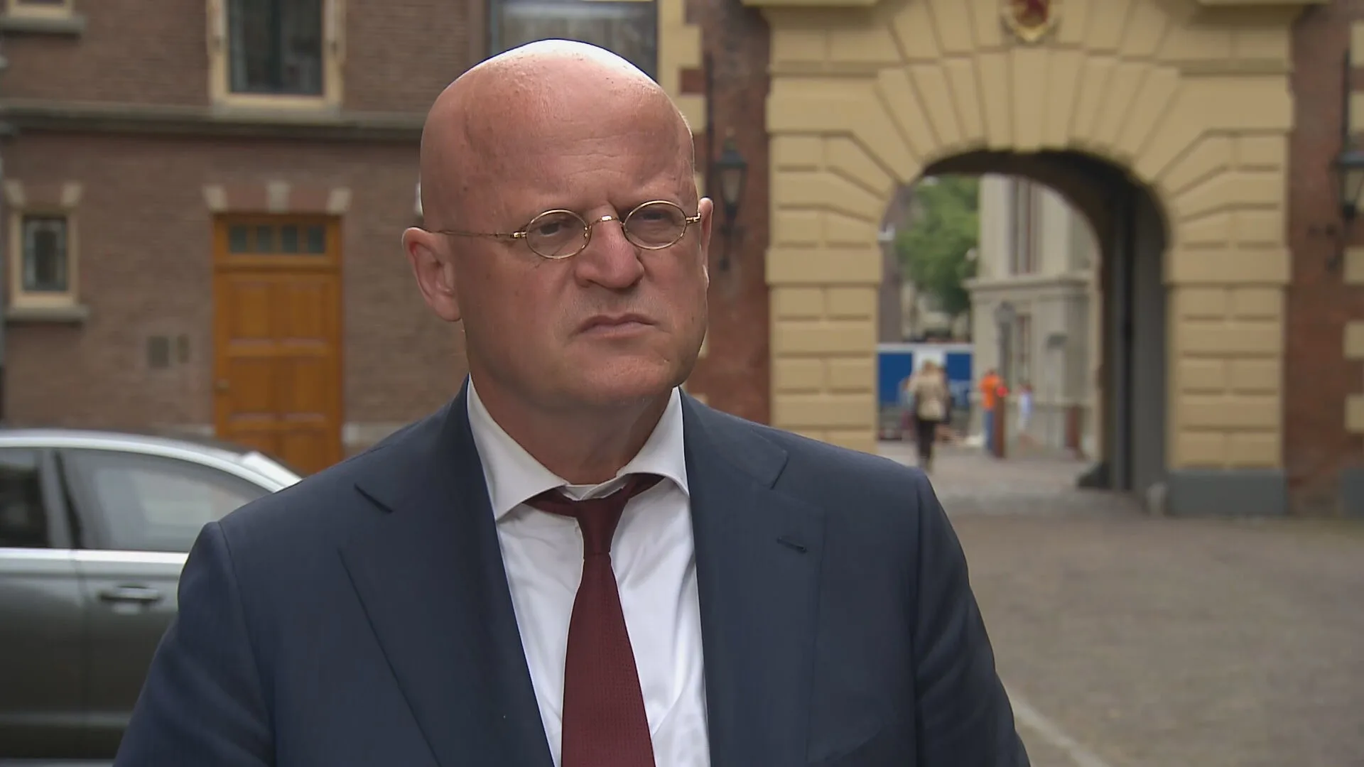 Minister Grapperhaus heeft achteraf spijt van 'ode aan het mondkapje'