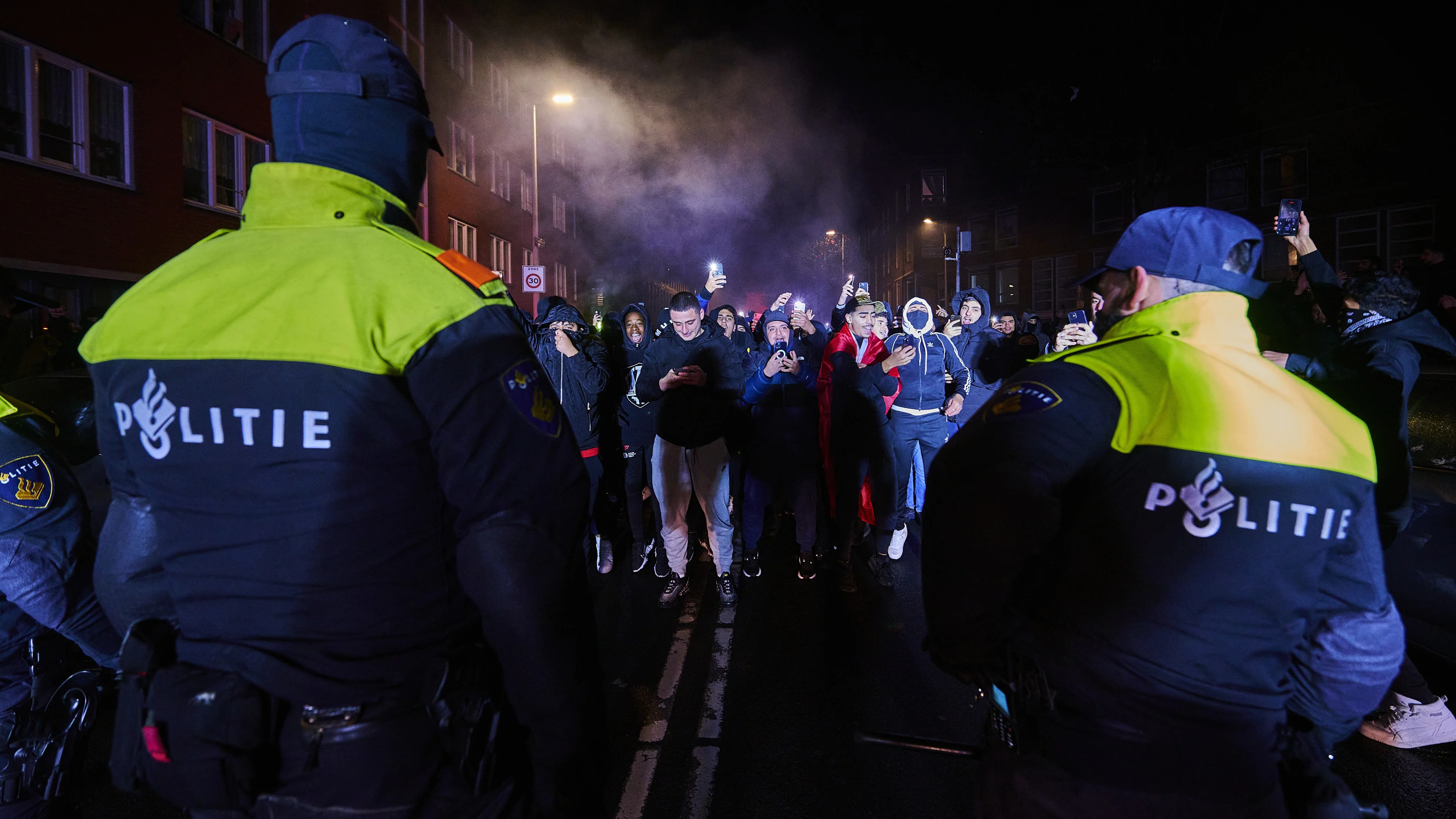 Politiebond teleurgesteld over 'weer een avond vol geweld' na WK-winst Marokko