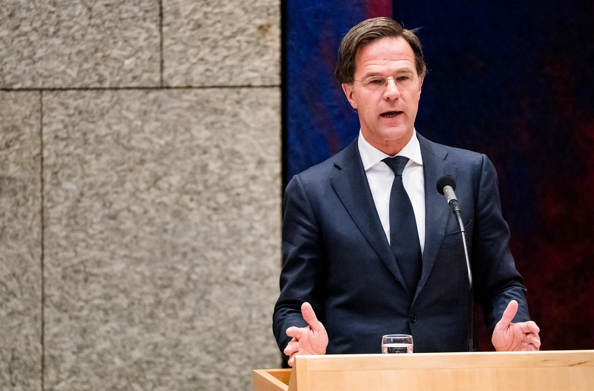Rutte: niet zeker dat horeca op 1 juni weer open kan