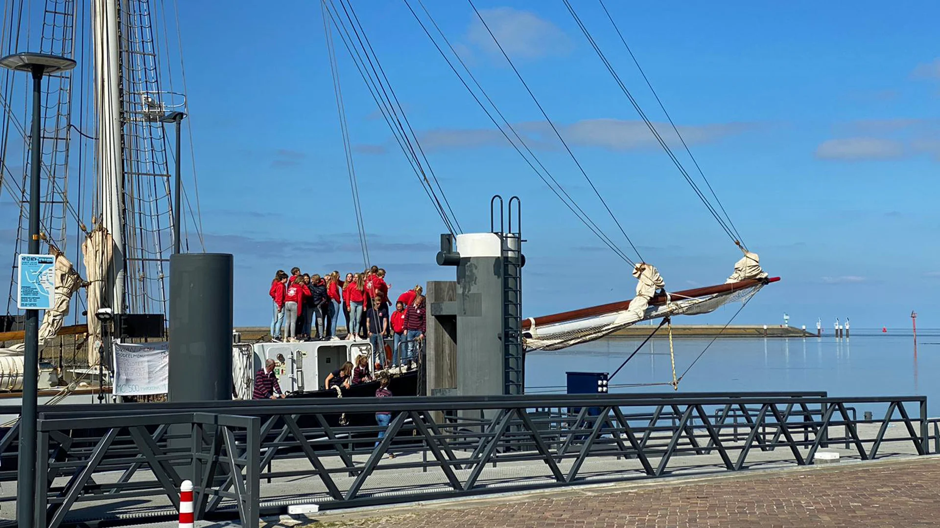 Scholieren na acht weken op zeilschip weer terug in Nederland: 'Er zijn zeker liefdes ontstaan'