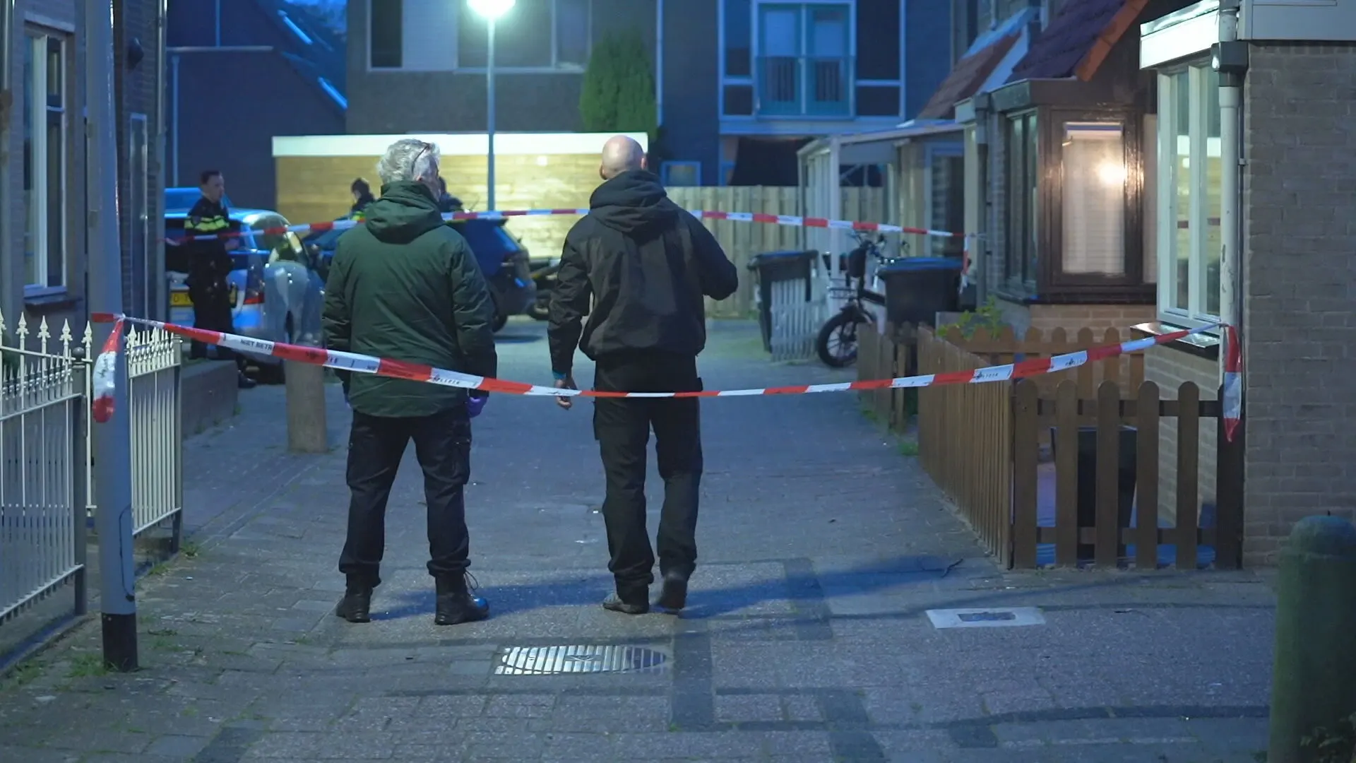 Bom ontploft in woonwijk Hellevoetsluis, daders gezocht