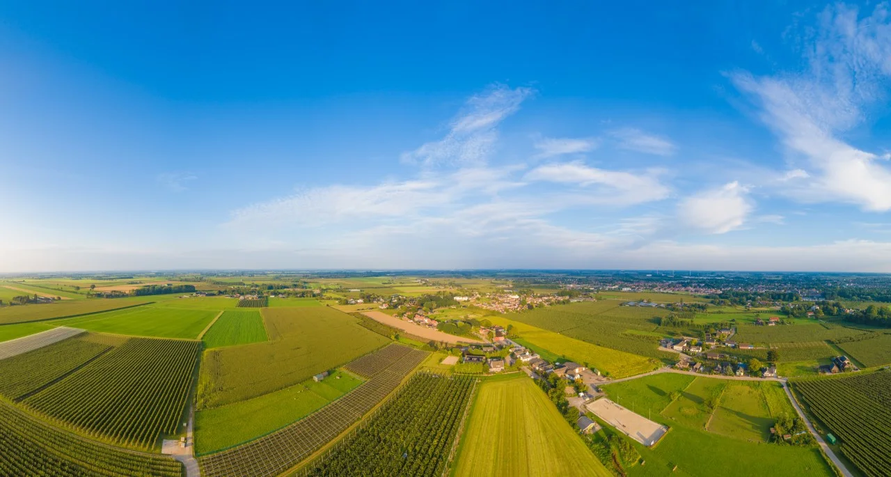 Zomers weekend op komst met hoge temperaturen én onweersbuien