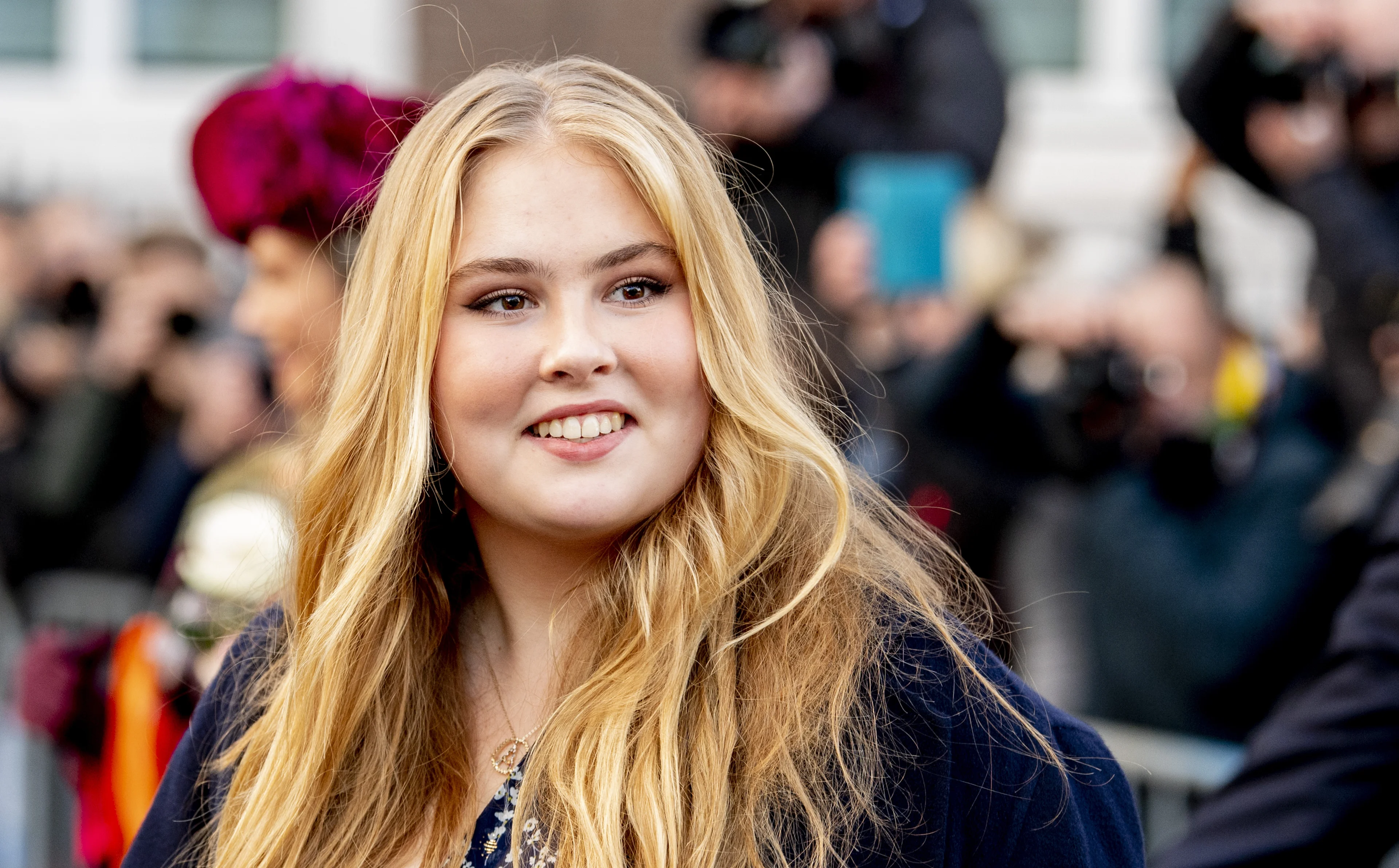 Amalia op eerste officiële reis naar Noorwegen voor verjaardagsfeest