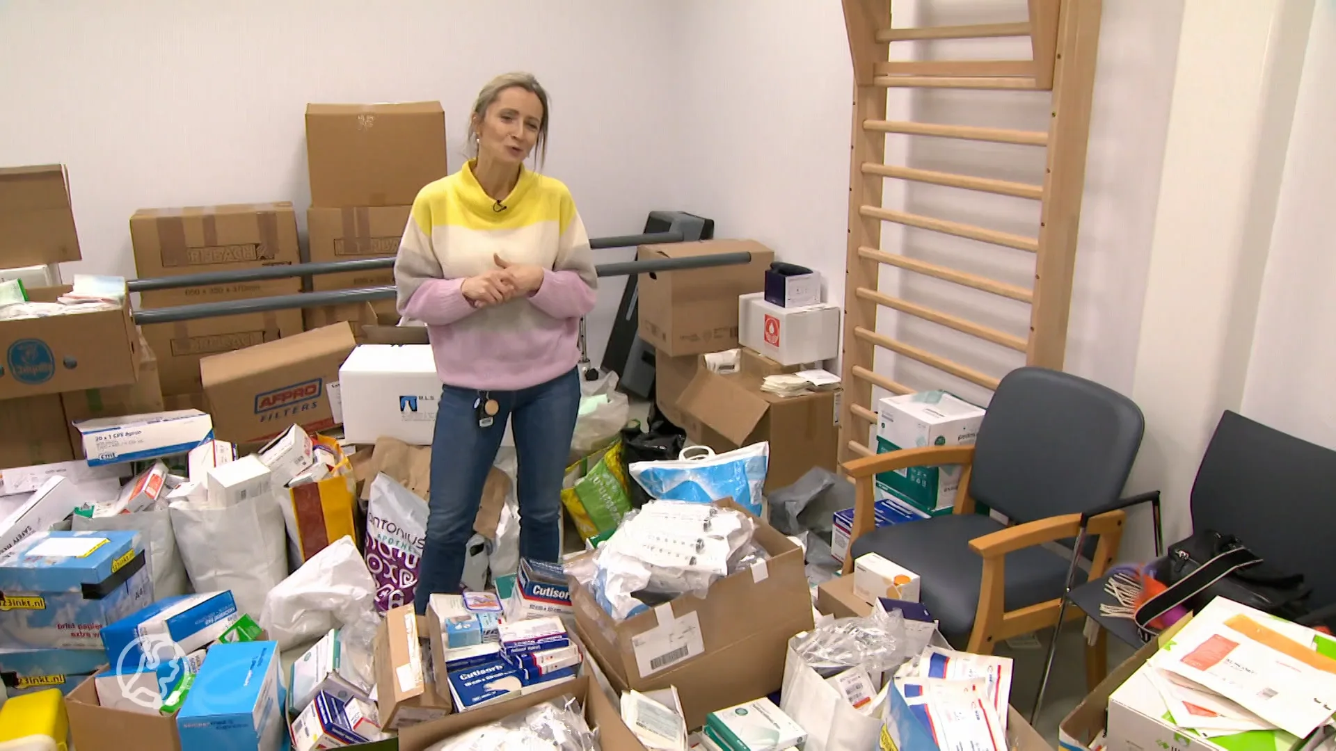 Artsen verzamelen medicijnen en hulpmiddelen voor Oekraïense gewonden