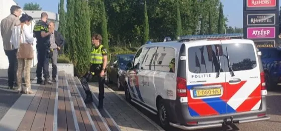 Ledenvergadering 50PLUS loopt uit de hand, politie grijpt in