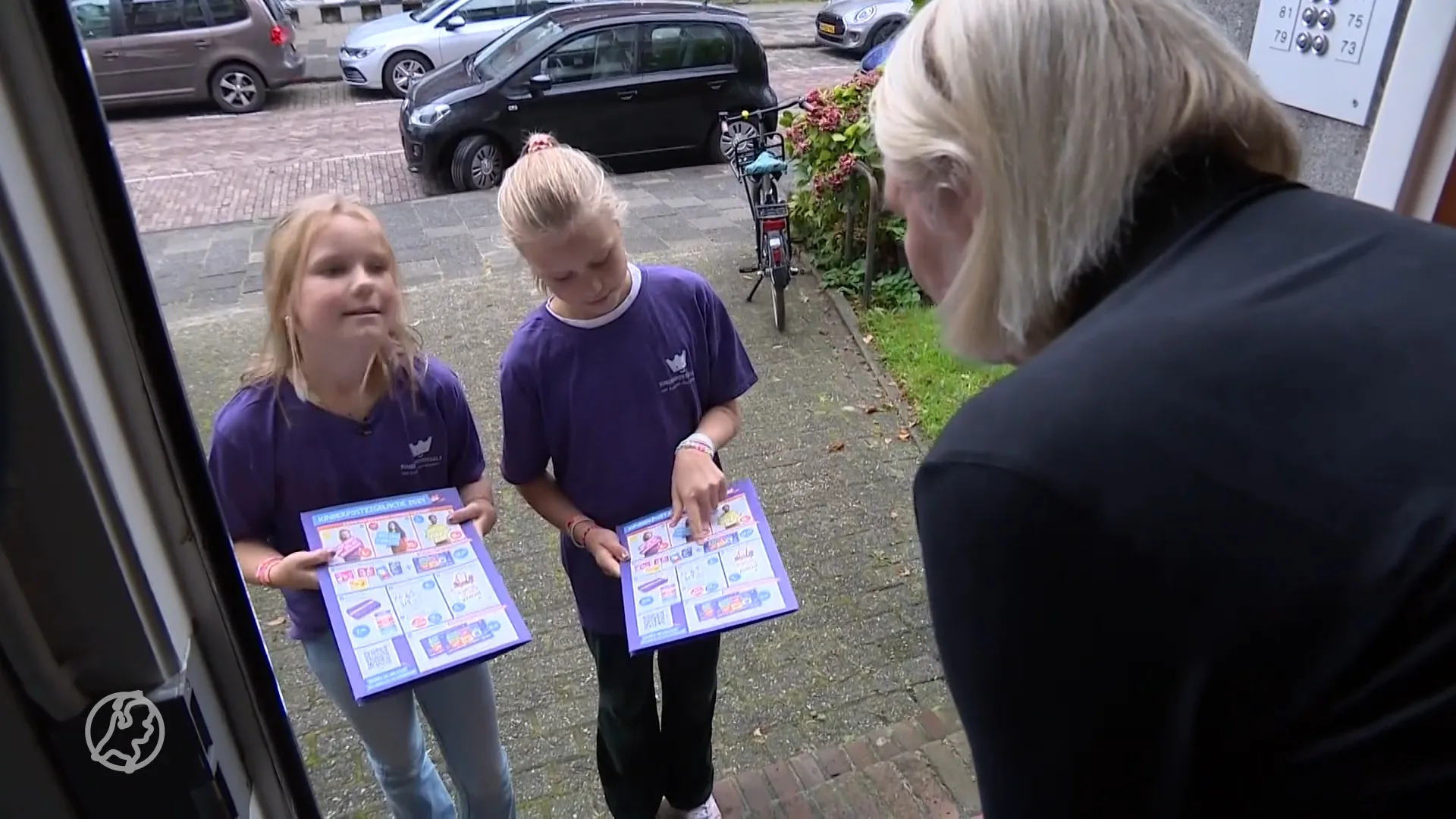 100 jaar Kinderpostzegels: wat zijn jouw herinneringen aan het langs de deur gaan?