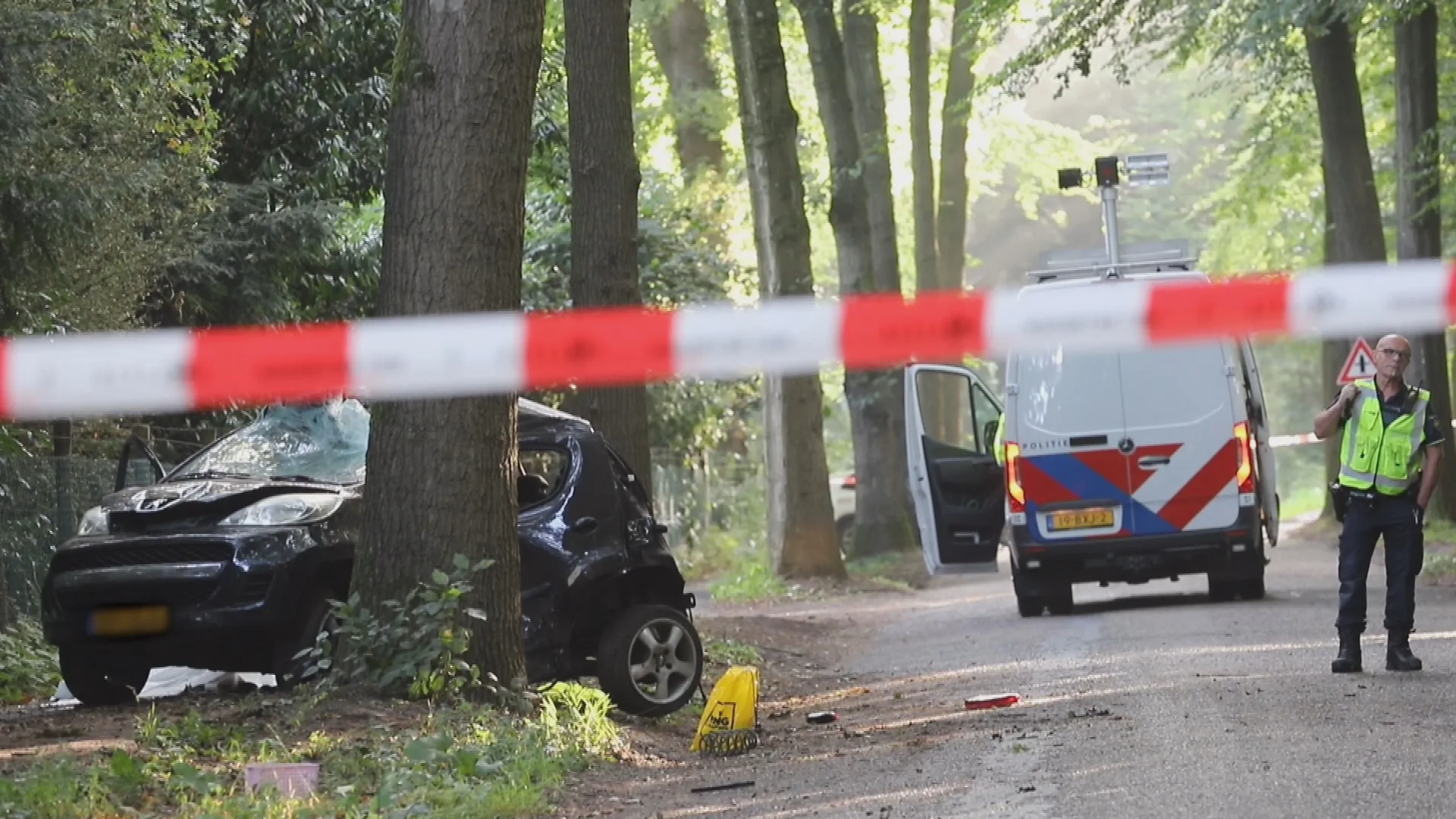 Automobilist (22) overleden bij eenzijdig ongeval in Wageningen