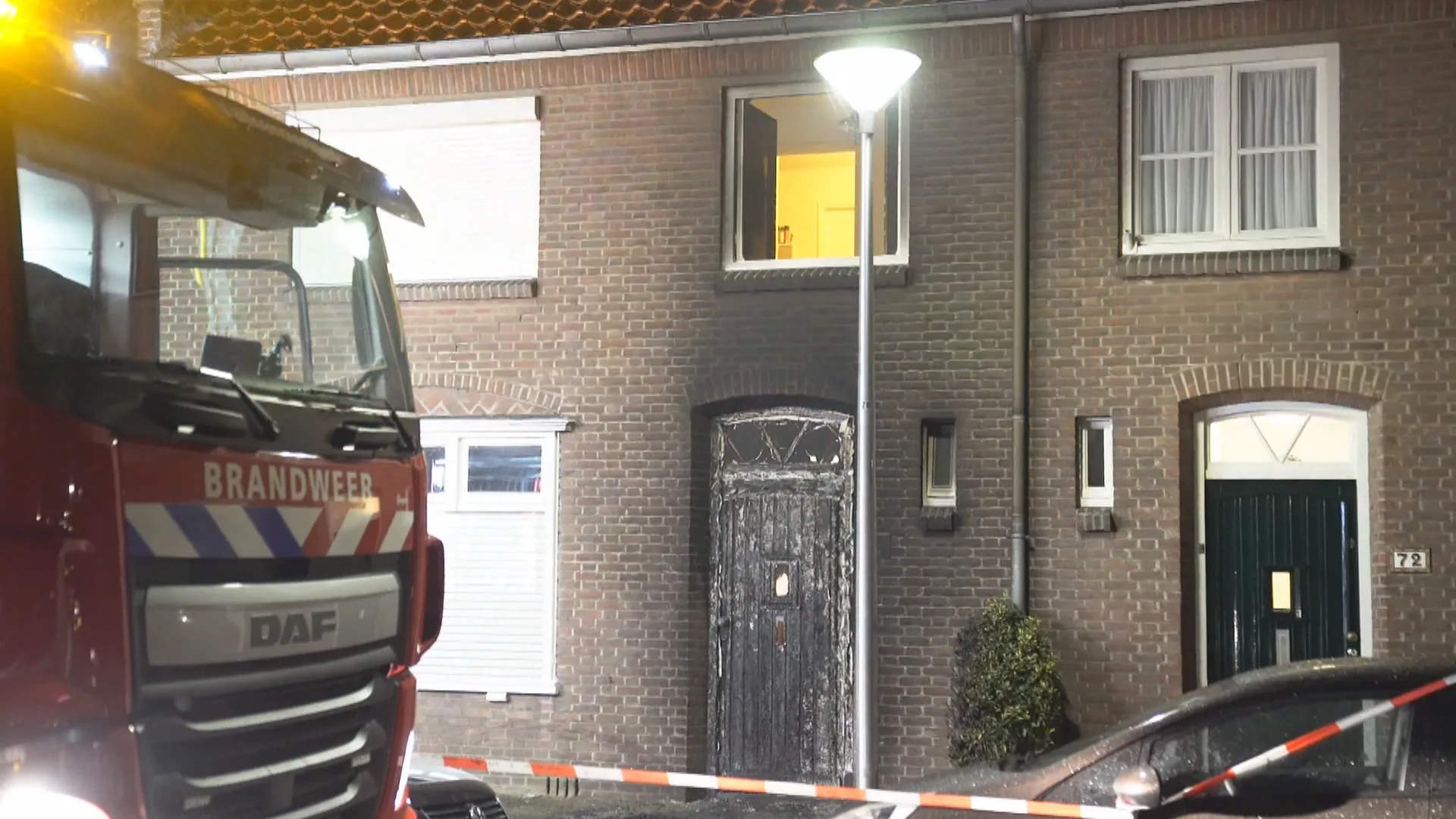Brand gesticht bij woning in Valkenswaard, gezin weet op tijd te ontkomen