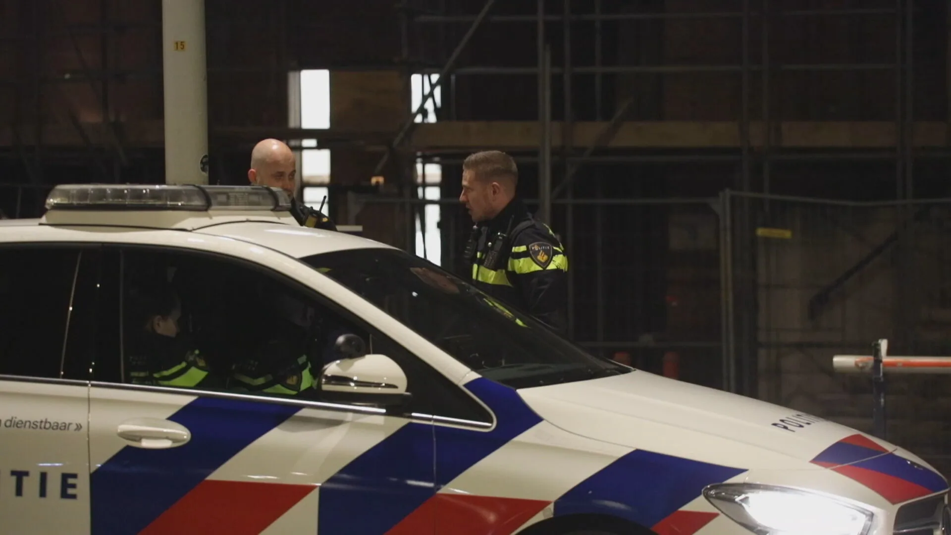 Hond dood en beveiliger bewusteloos na mishandeling Den Haag