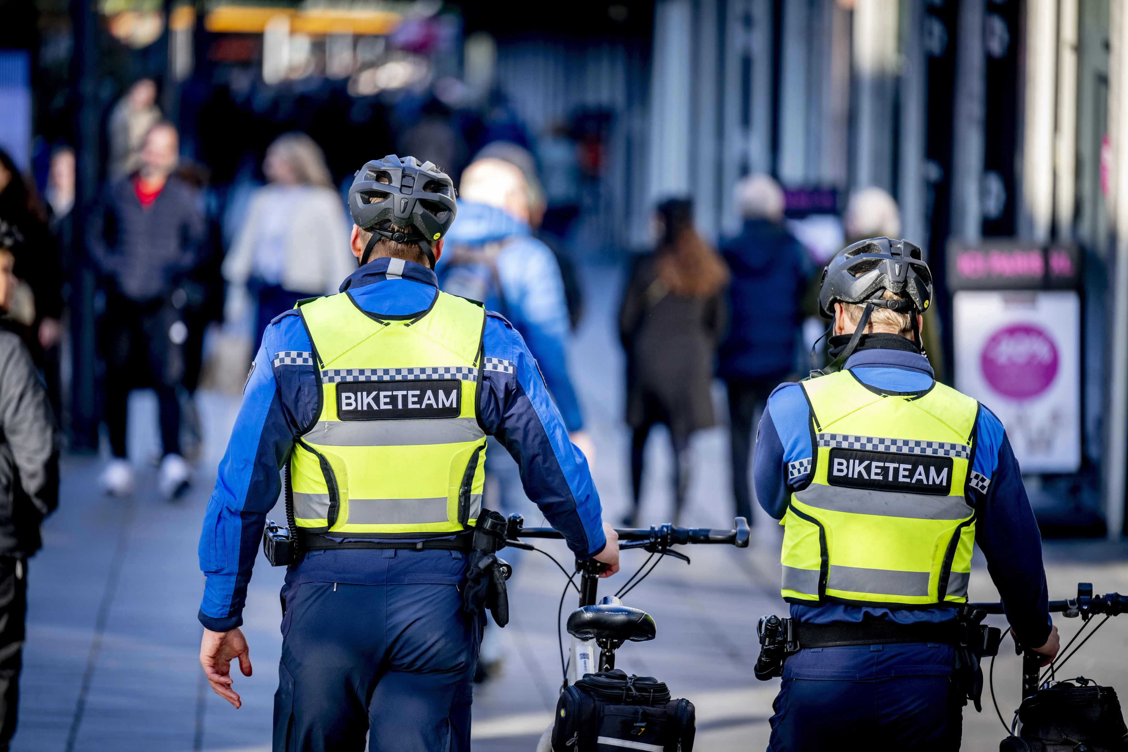 Kogel door de kerk: kruis door religieuze symbolen bij boa's