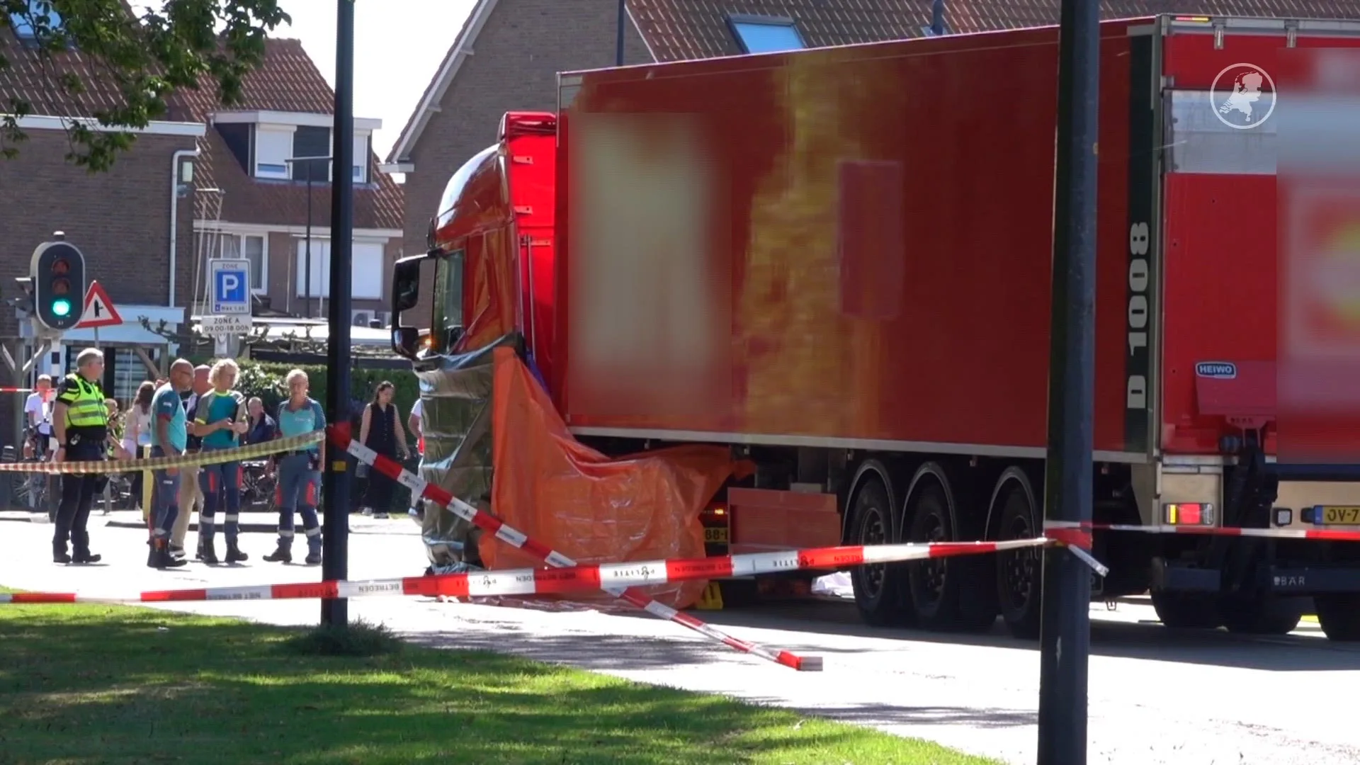 Fietser overleden bij ongeval met vrachtwagen in Volendam