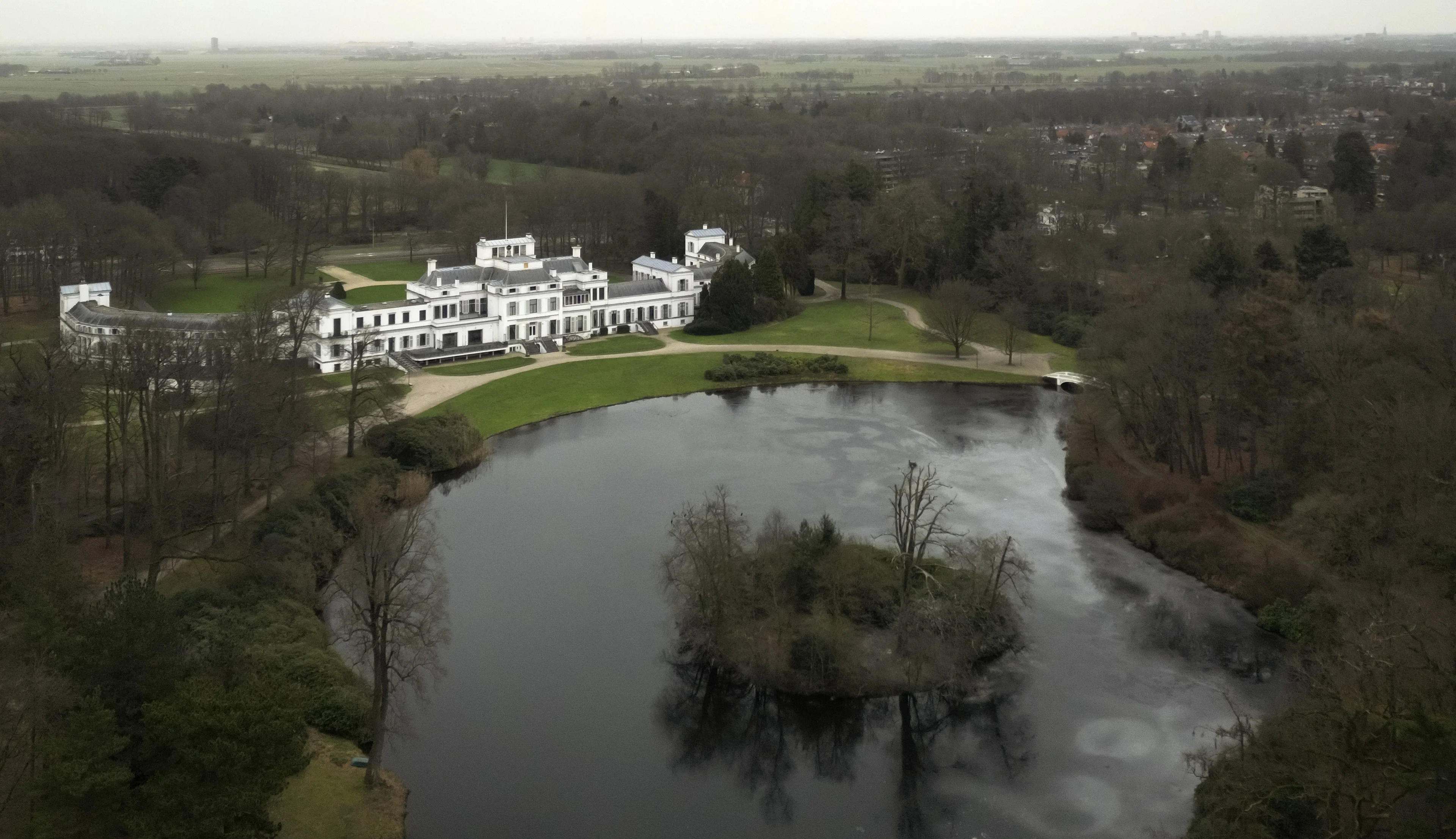 Raad van State houdt herontwikkelingsplan Paleis Soestdijk tegen