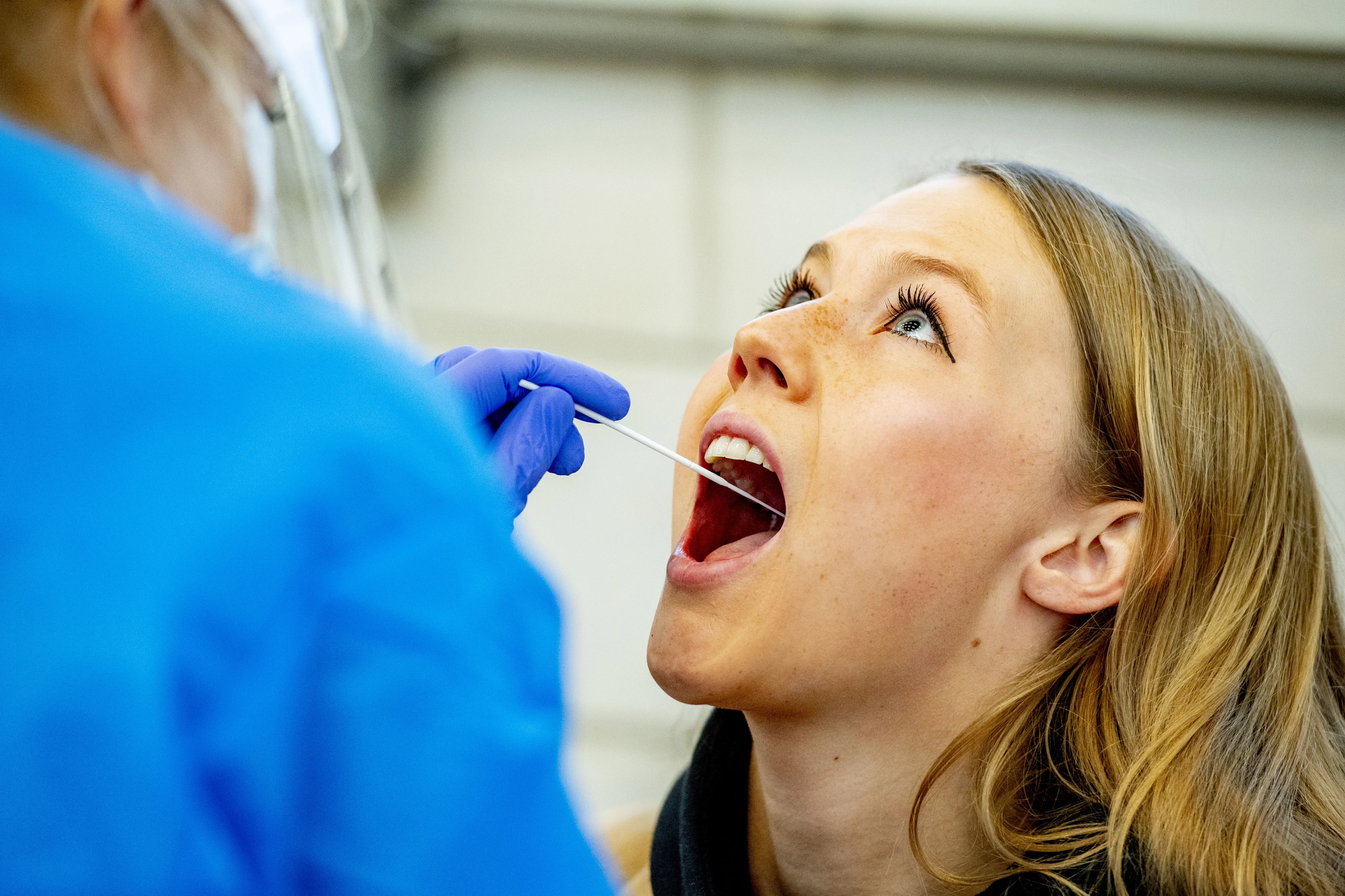 GGD's zijn niet meer in staat om de huisarts te informeren