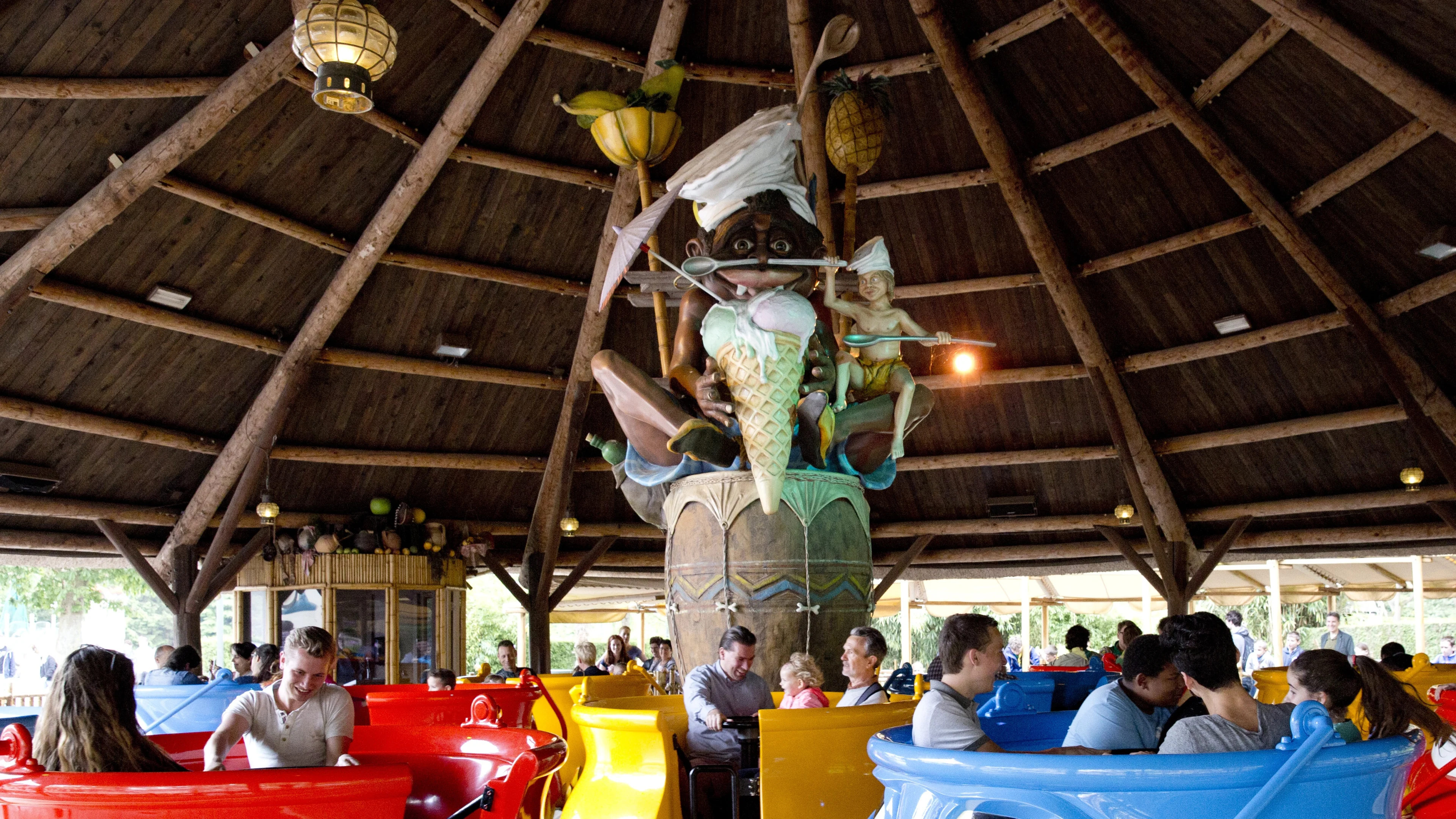 Efteling past 'racistische' Monsieur Cannibale pas aan bij groot onderhoud