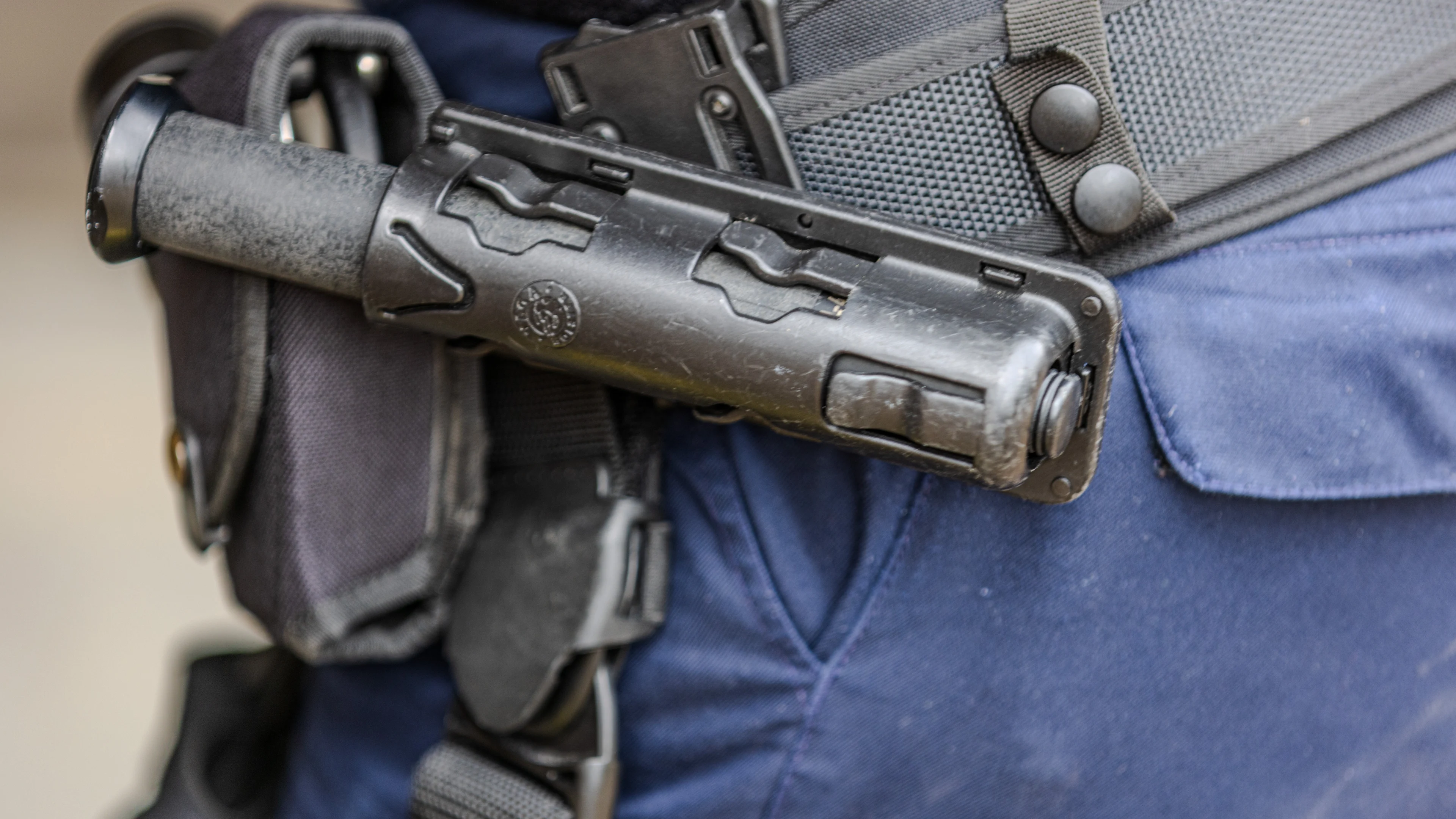 Politie door het stof na gebruik van wapenstok: 'Had anders kunnen worden opgelost'