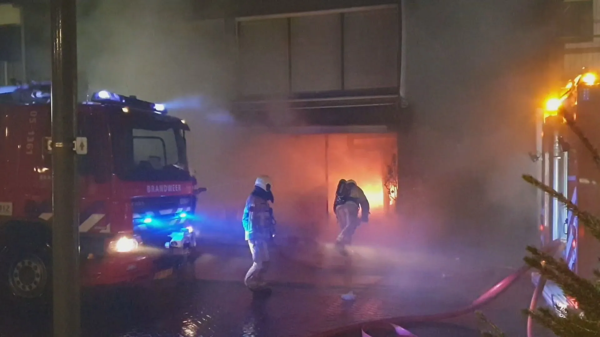 Brand in winkelpand in Overijsselse Borne onder controle
