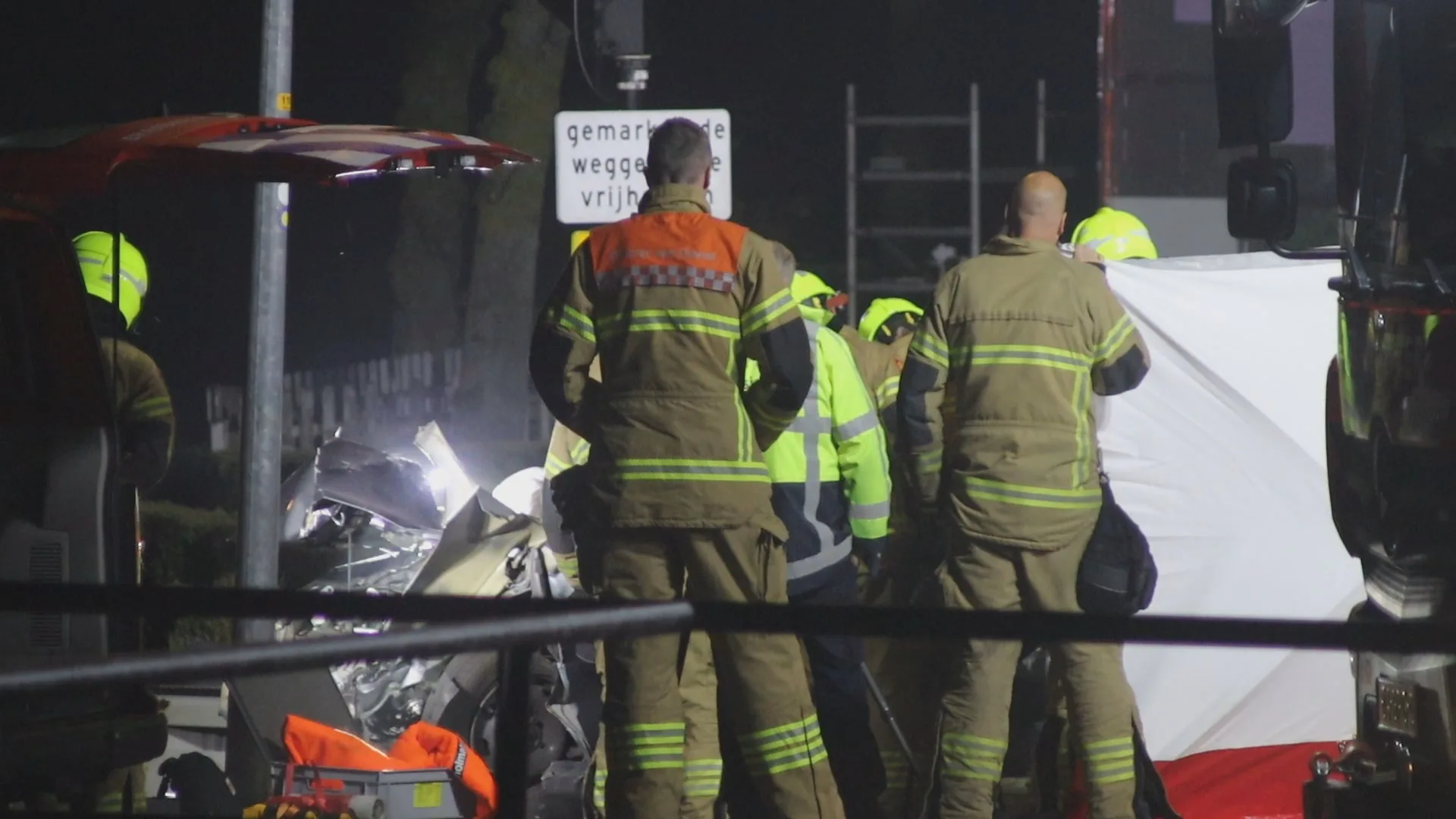 Automobilist (42) overleden bij tragisch ongeluk bij pontje in Breezand