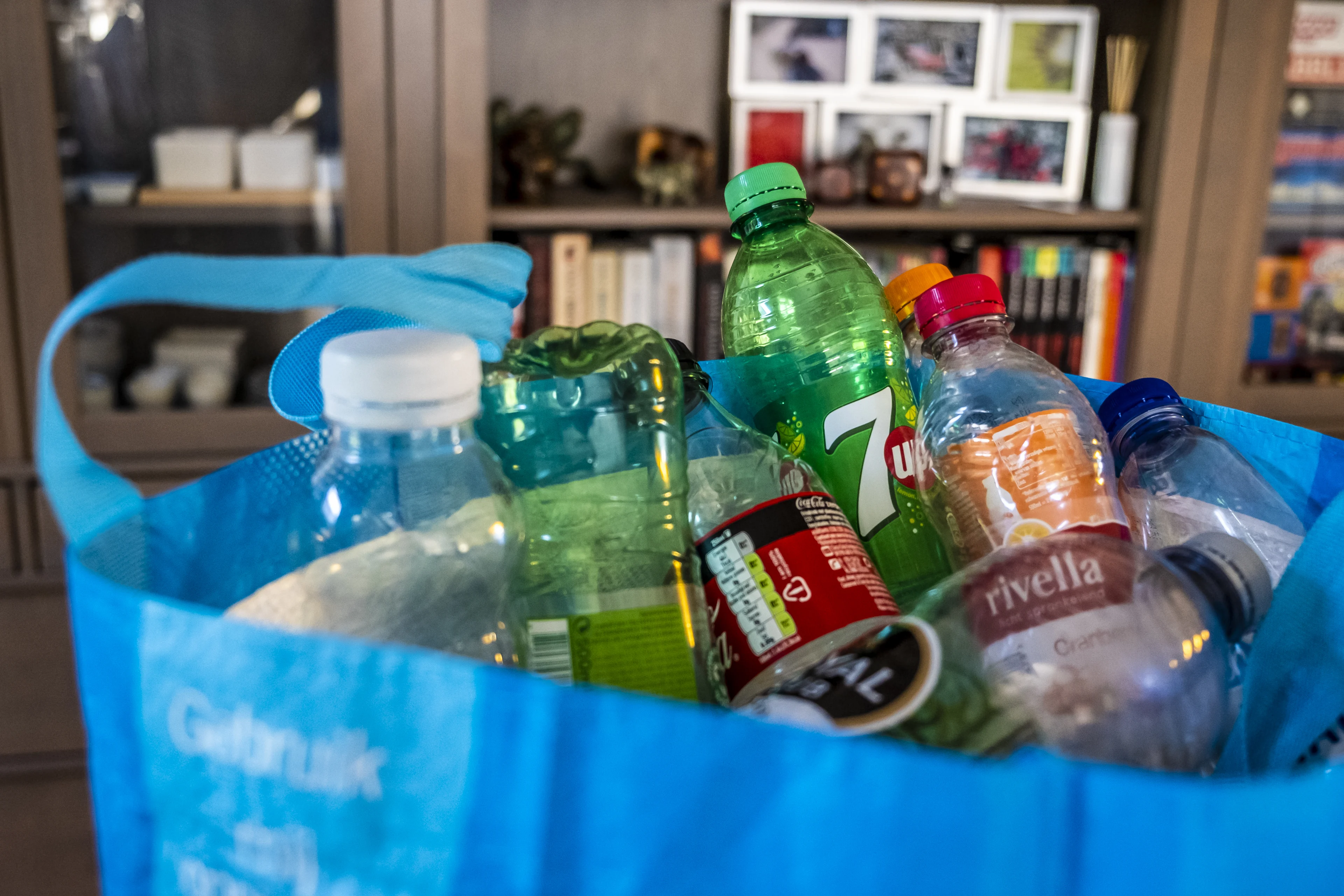 Je lege kleine plastic flesjes zijn vanaf vandaag geld waard