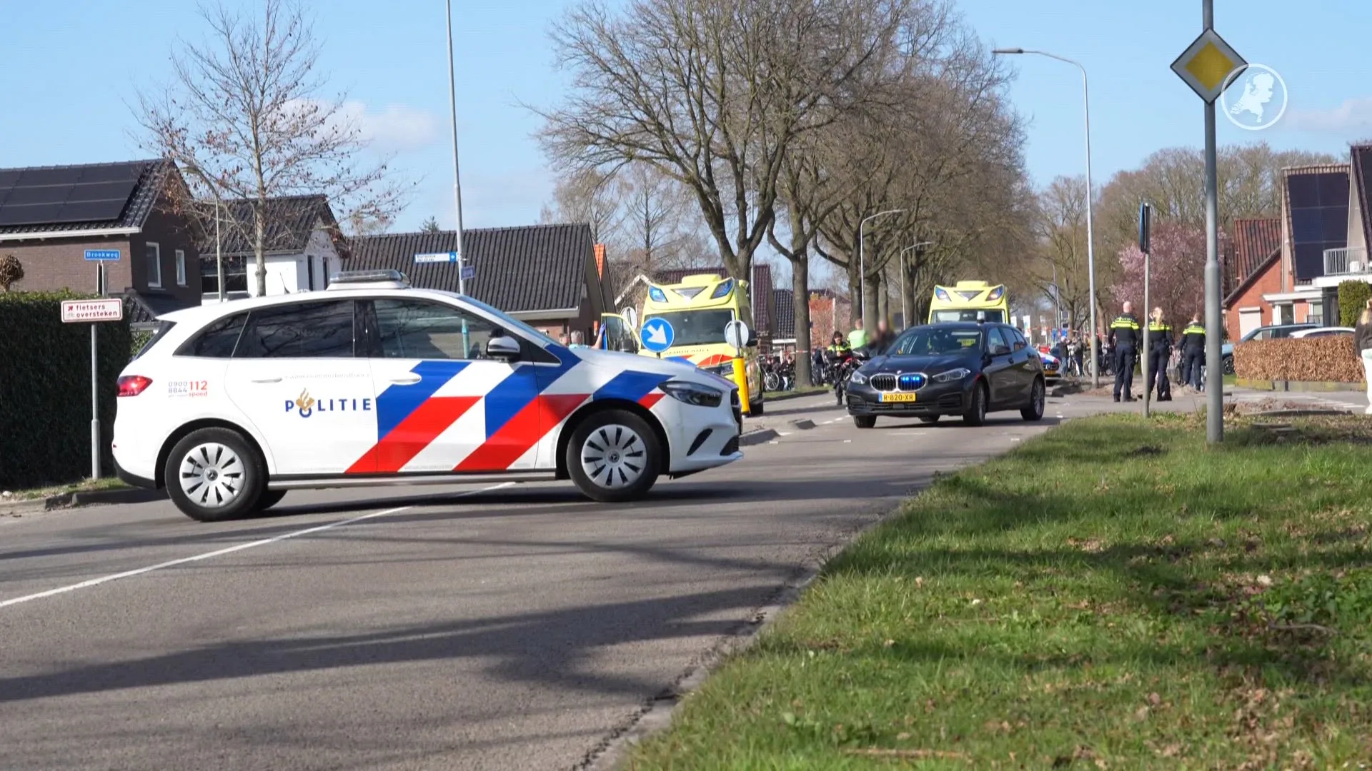 Motorrijder overlijdt bij botsing met auto