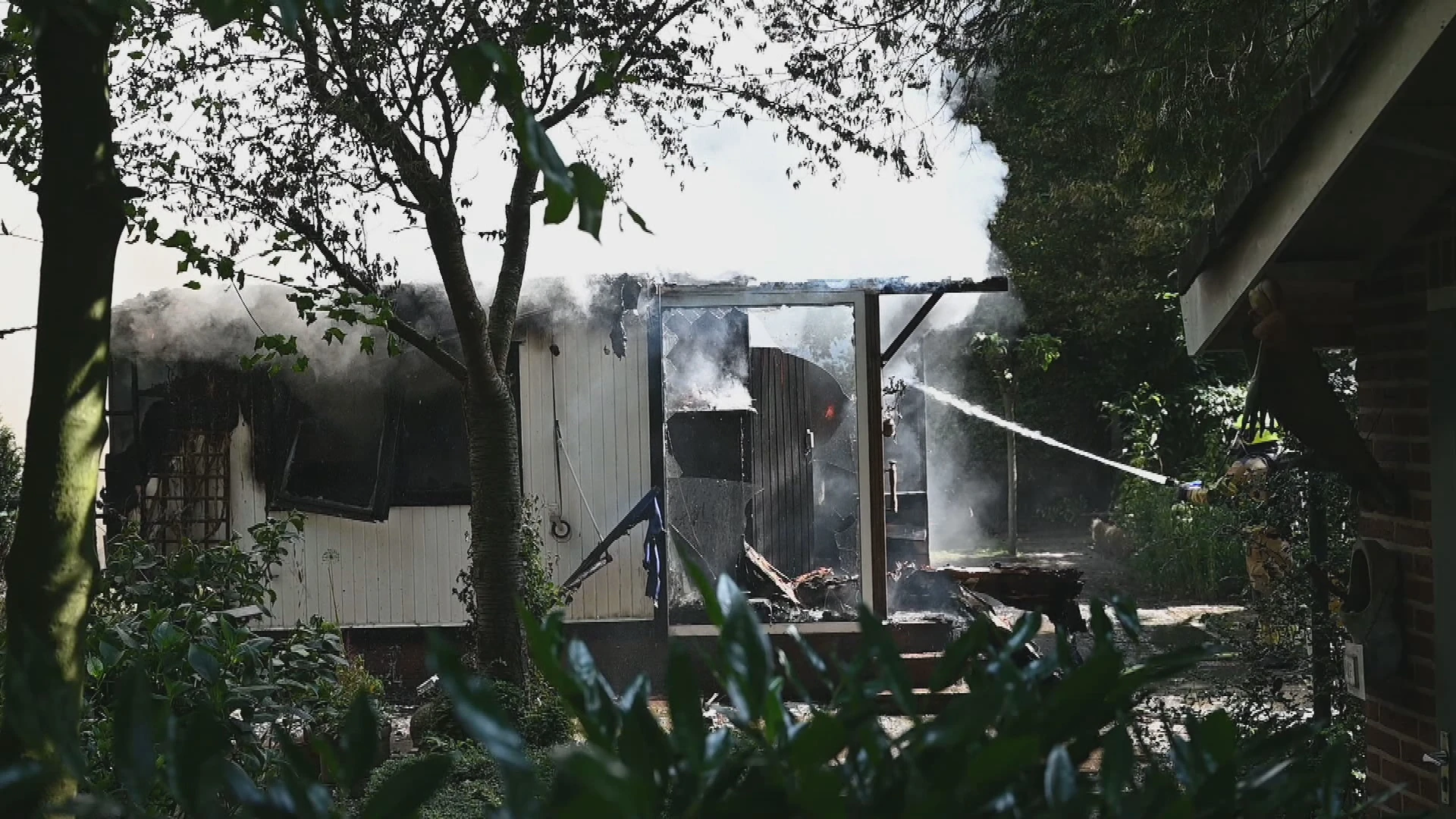 Twee zwaargewonden bij brand in chalet in Haaren