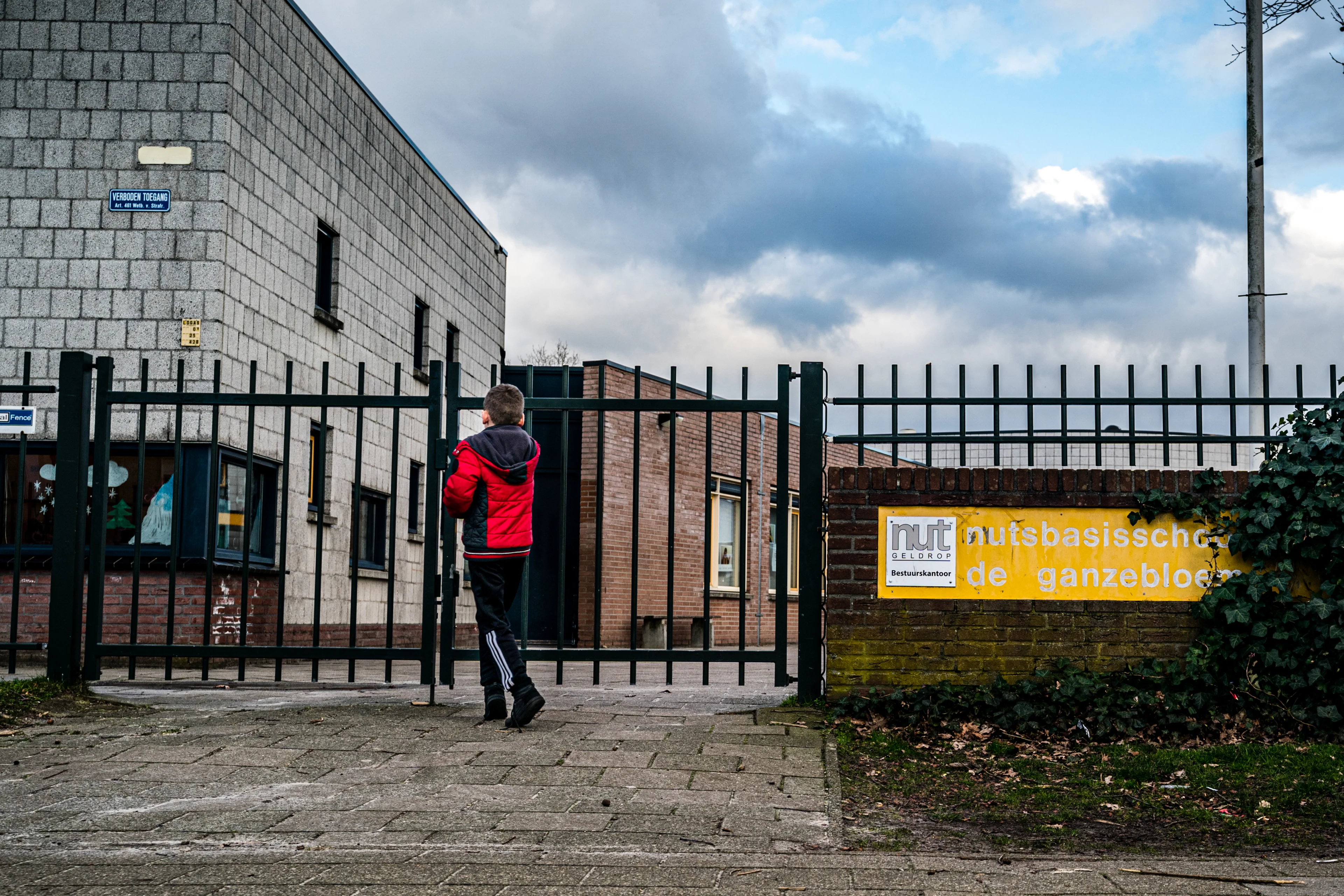 Brabantse ouders maken zich zorgen: 'Straks loopt mijn kind een leerachterstand op'