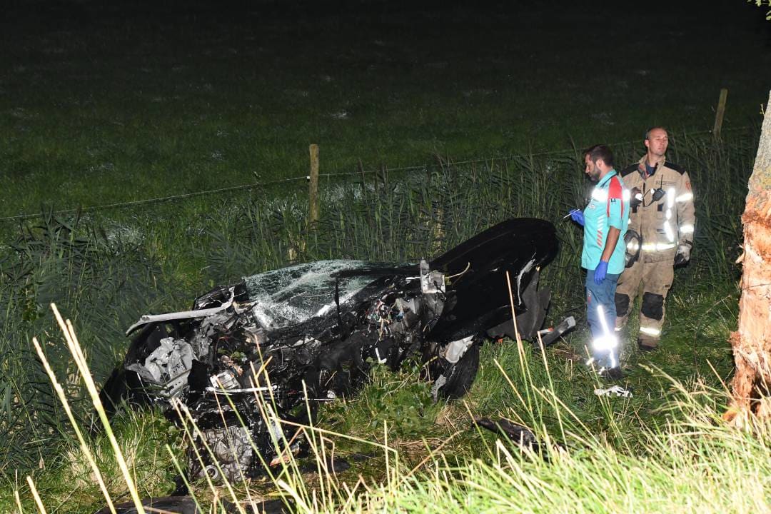 Dode en gewonde bij auto-ongeluk in Ossenisse