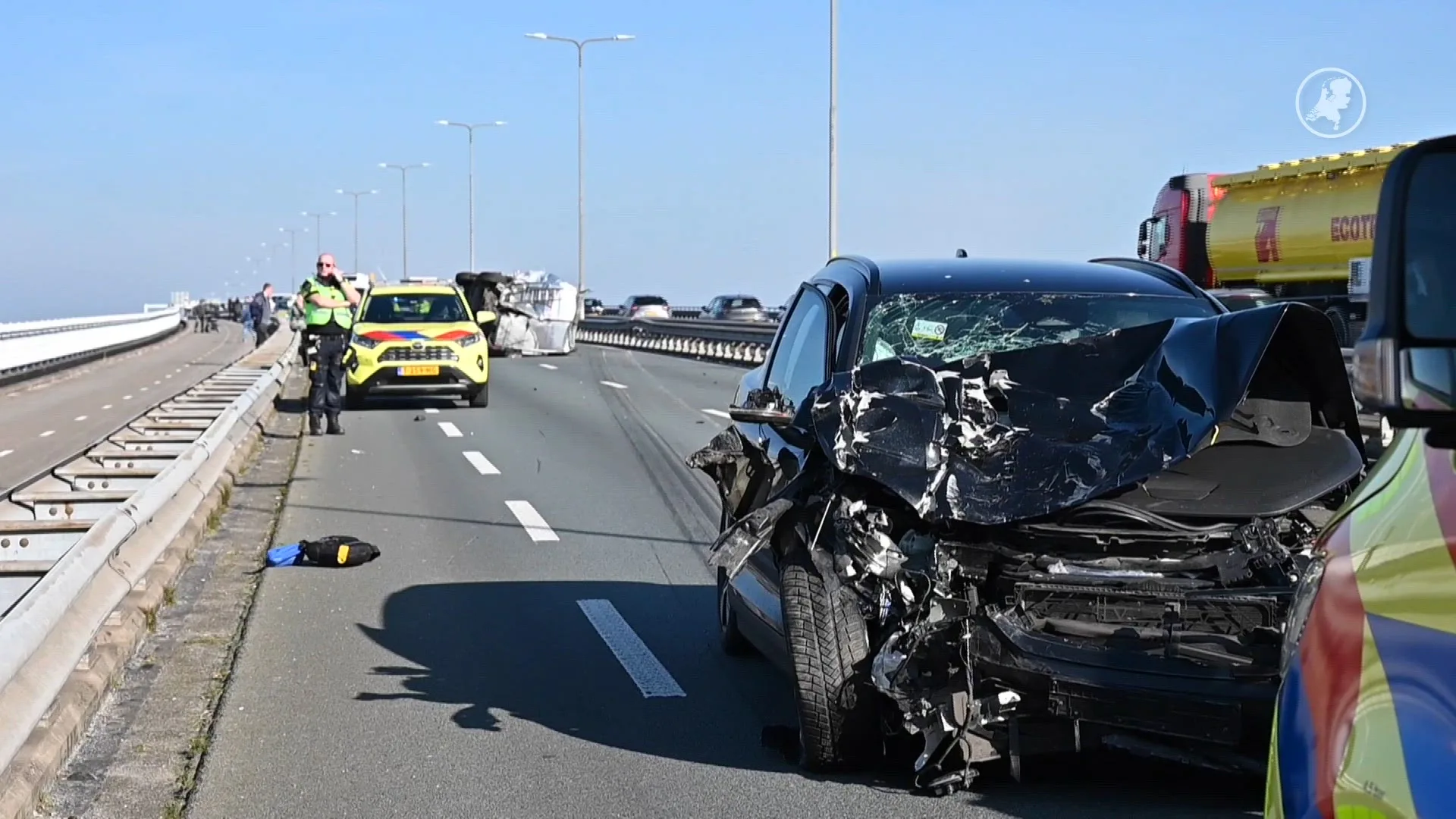 Drie gewonden na onwelwording op N325 bij Arnhem