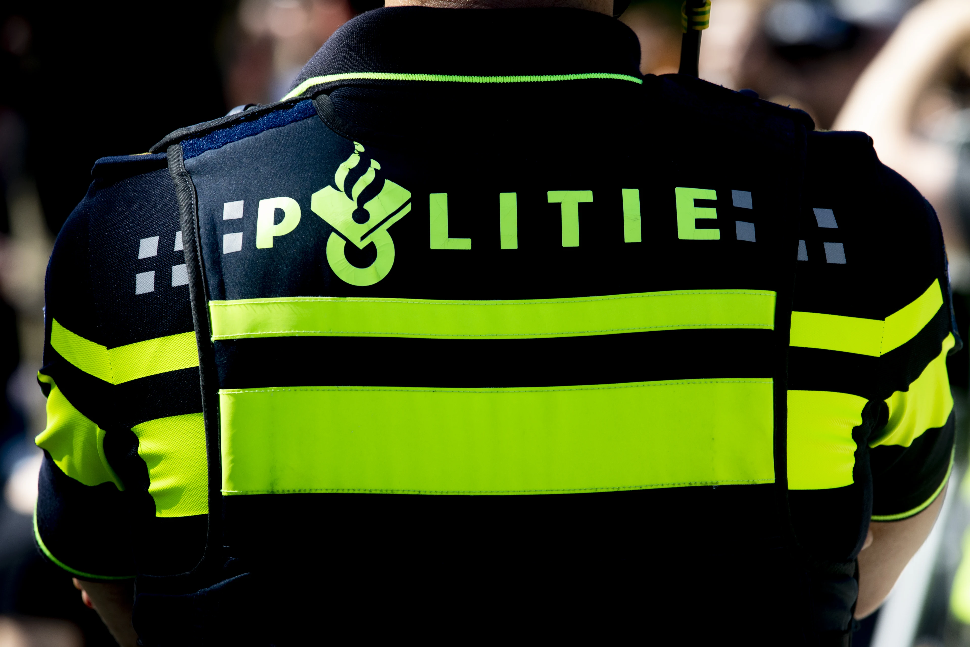 Minderjarige jongen uit Vlissingen stapt in auto van familielid en eindigt in sloot