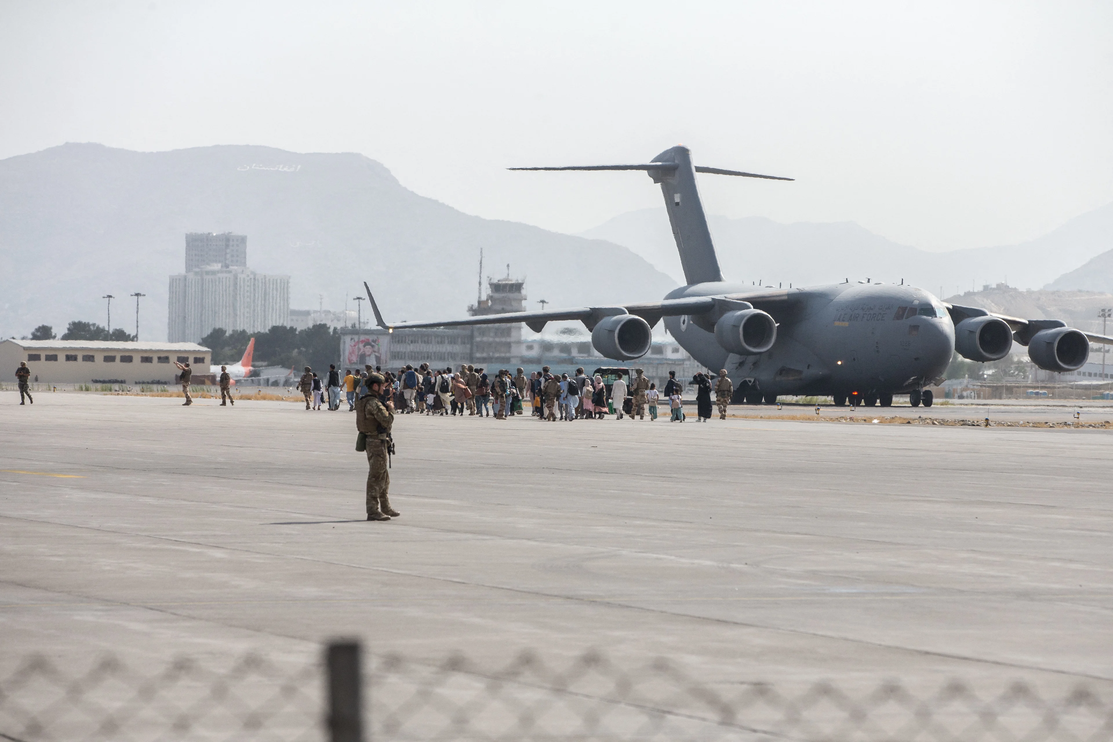 Nederland heeft 'extra tijd' nodig voor de evacuaties vanuit Afghanistan