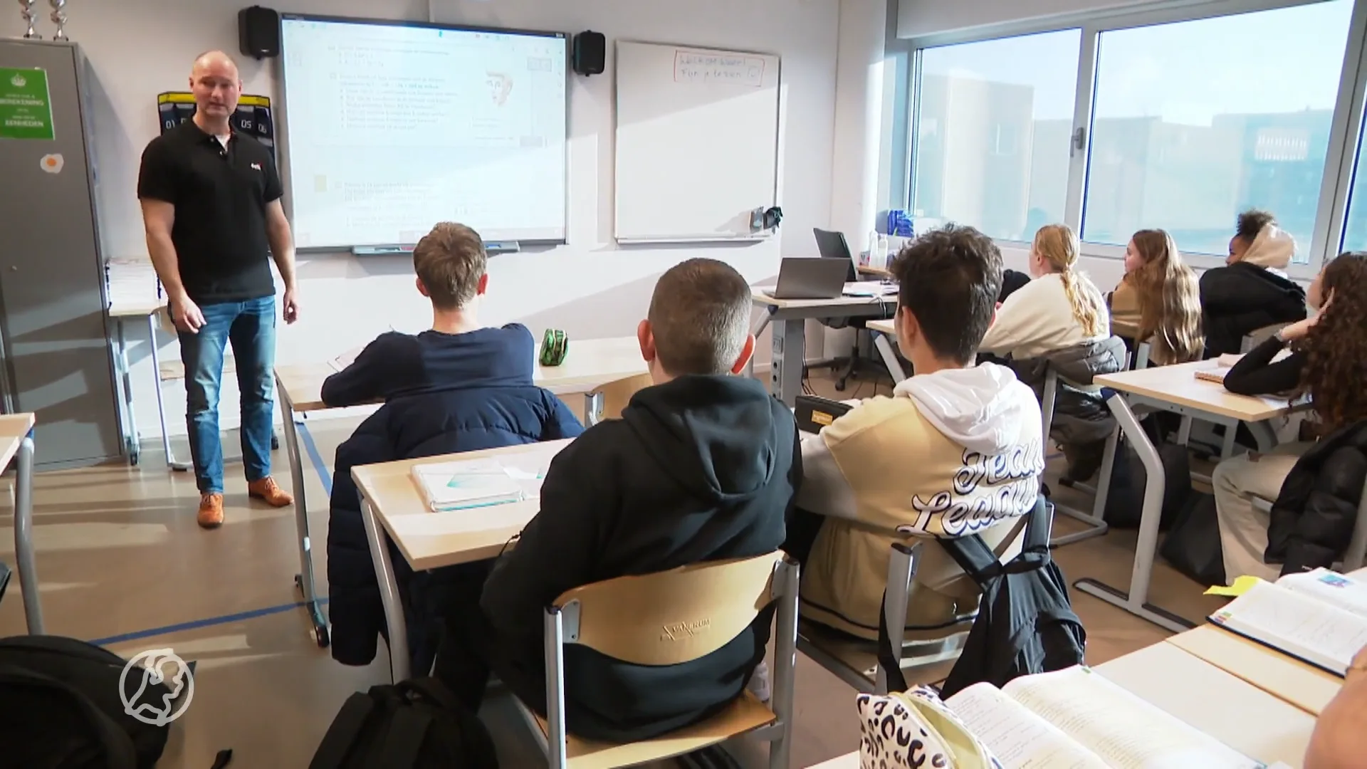 Kind zonder verblijfsvergunning in de klas? 'Dan riskeer je als leraar celstraf'