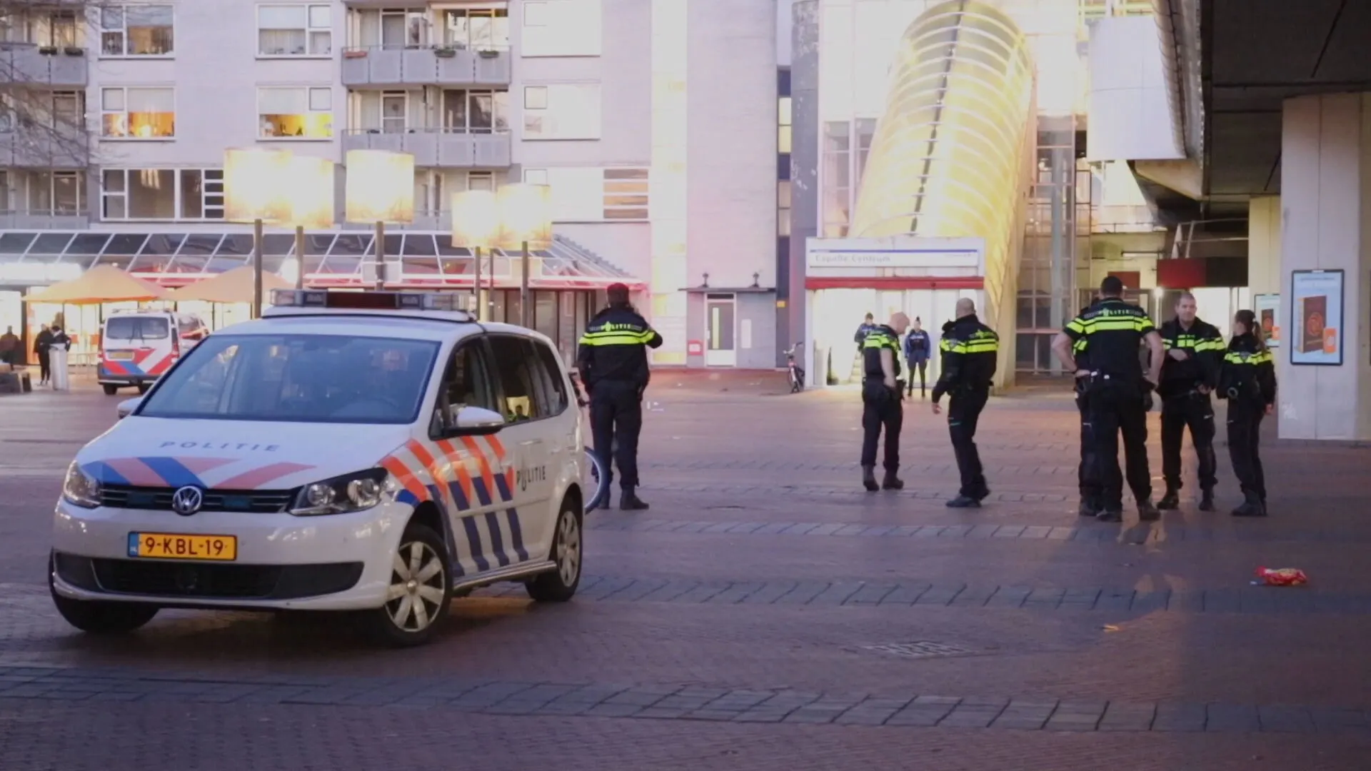 Meisje (15) door twee jongens neergestoken in Capelle aan den IJssel