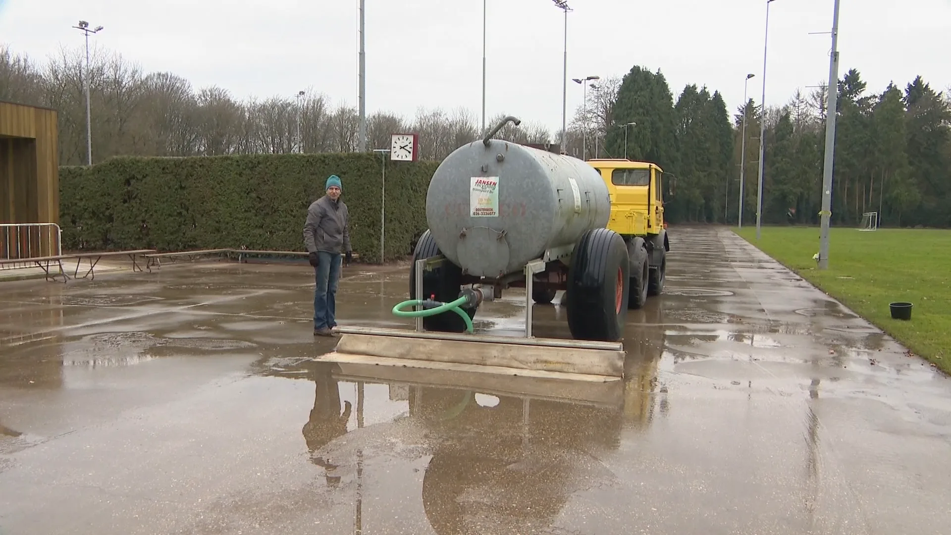 Schaatsen in coronatijd: de ene vereniging doet het, de ander vindt het niet verantwoord
